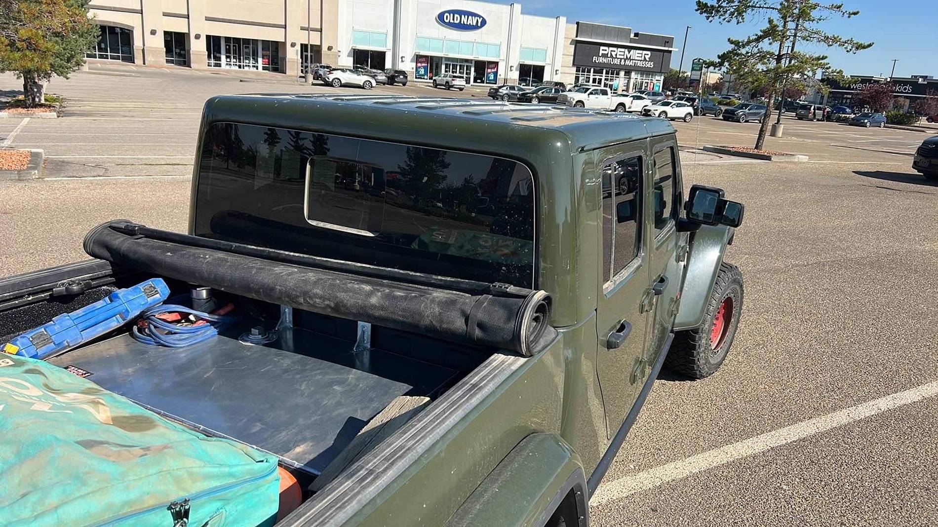 Jeep Gladiator LONG RANGE AUXILIARY FUEL TANK? IMG_1195