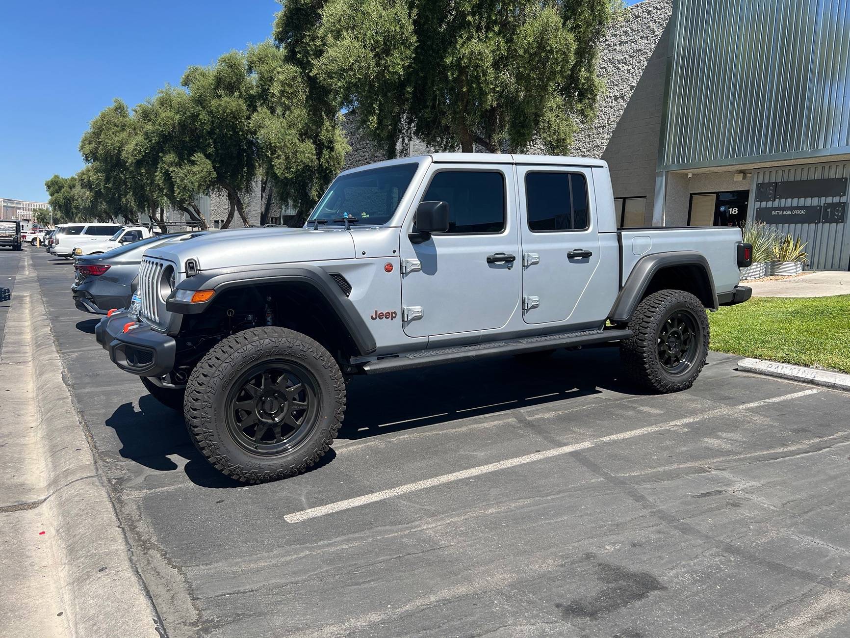Jeep Gladiator Wheel poke IMG_3435