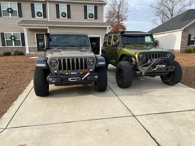Jeep Gladiator Wheel poke IMG_0682