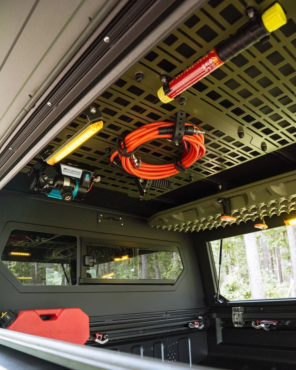 Jeep Gladiator Alu-Cab Contour Canopy Roll Call - not Camper DSC_8865
