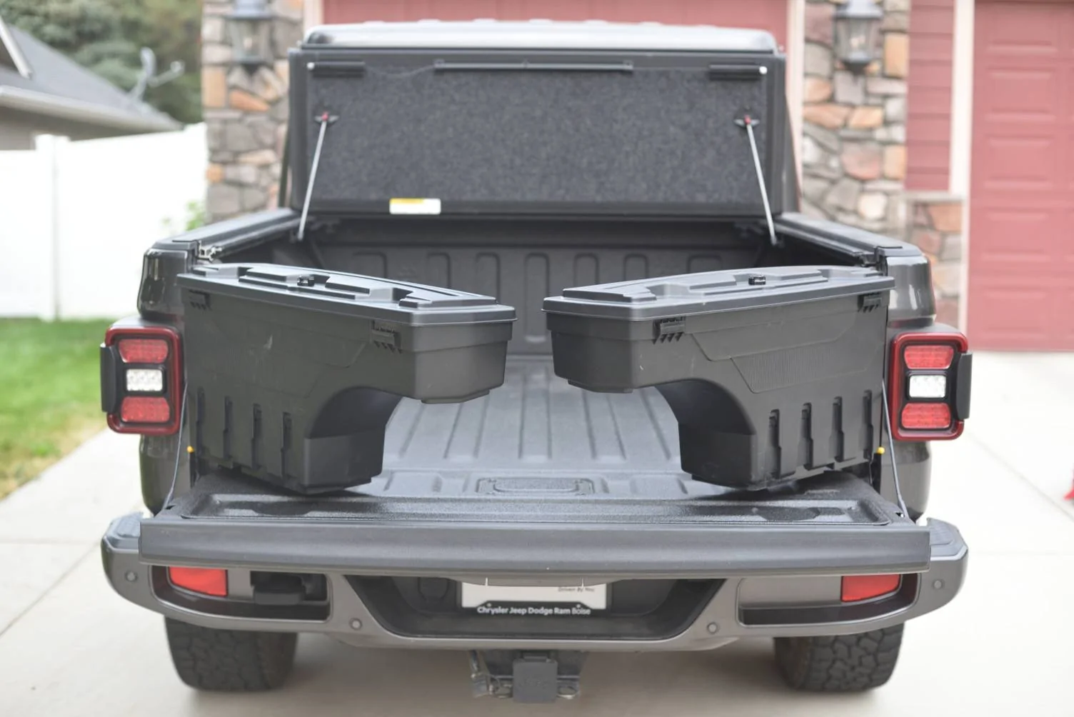 Jeep Gladiator Tool box?  Anyone DSC_2126_047_small