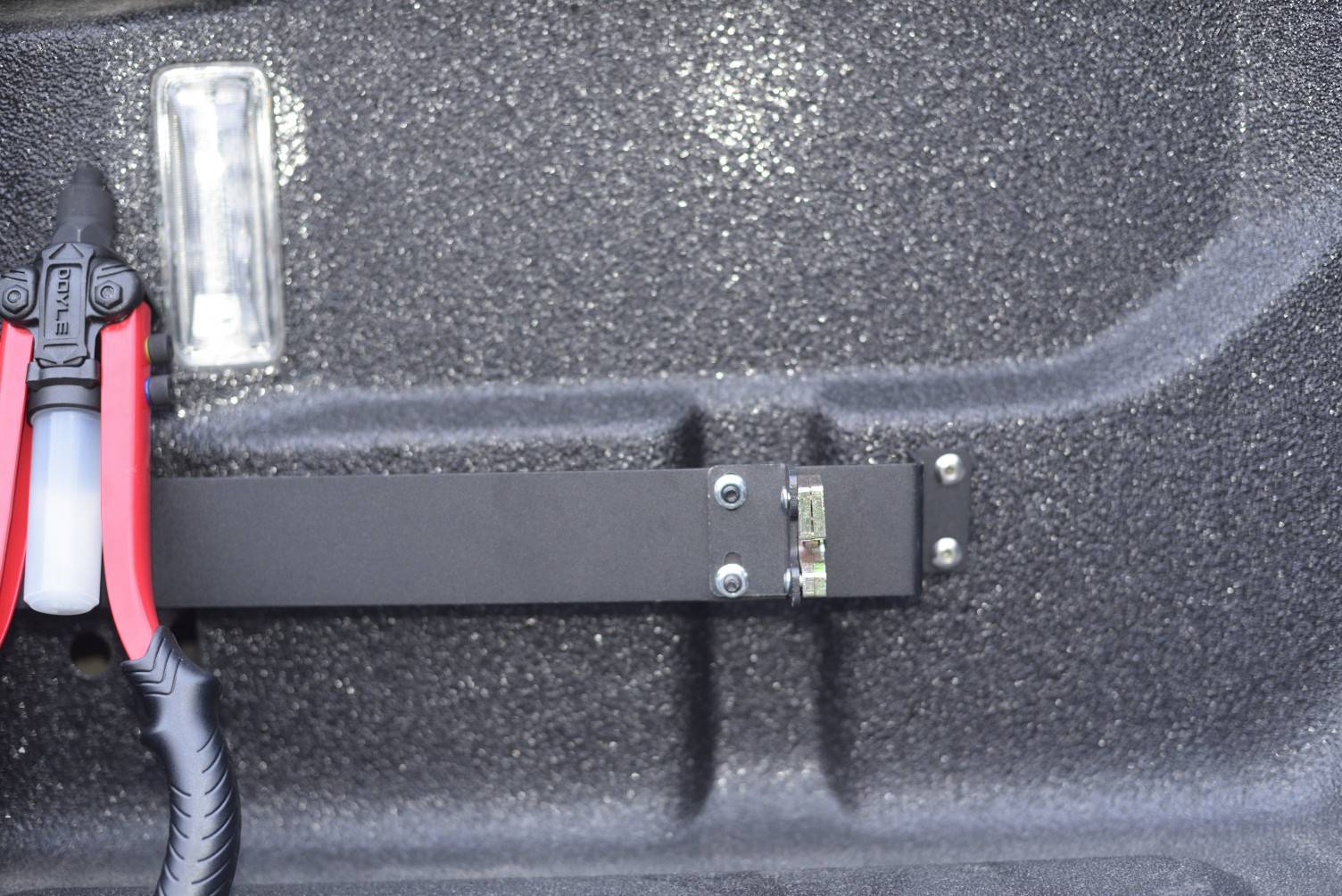 Jeep Gladiator Tool box?  Anyone DSC_2125_046_small.JPG