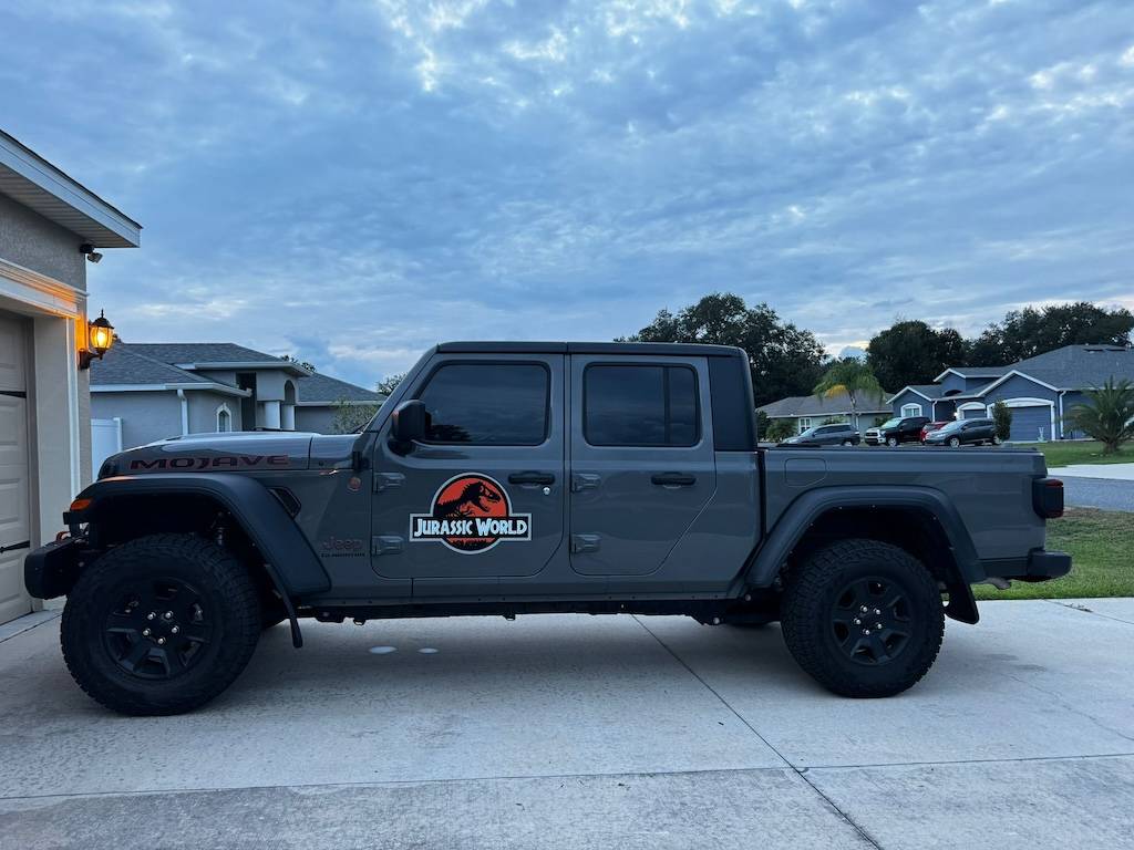 Jeep Gladiator Wachuko's 2024 Mojave X Build Thread My Jeep - removing 1