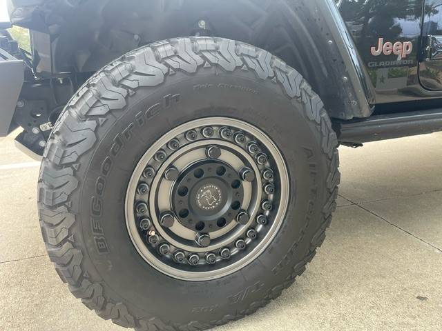 Jeep Gladiator New wheels, love them, Black Rhino new wheel