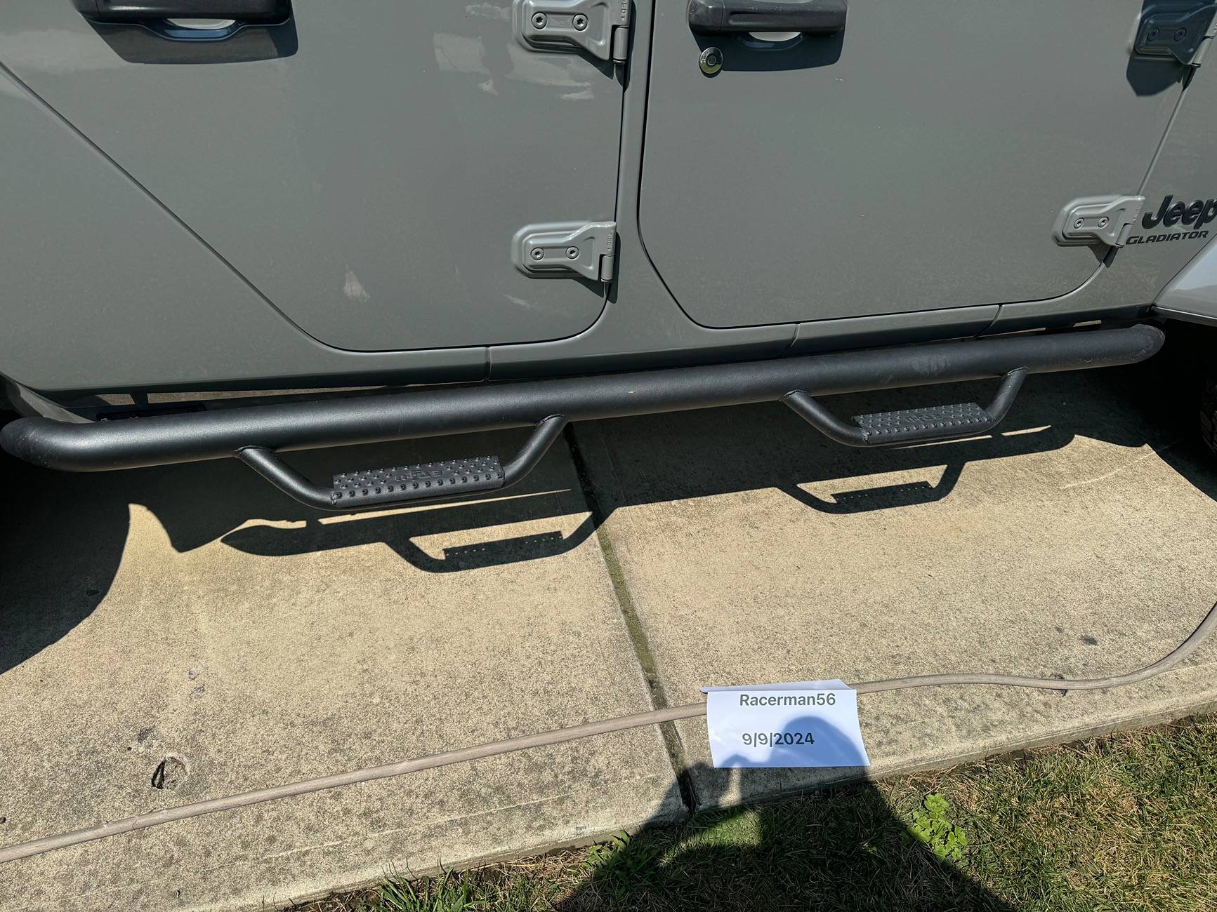 Jeep Gladiator N-Fab side bars ($200 for the set) IMG_5789.JPG
