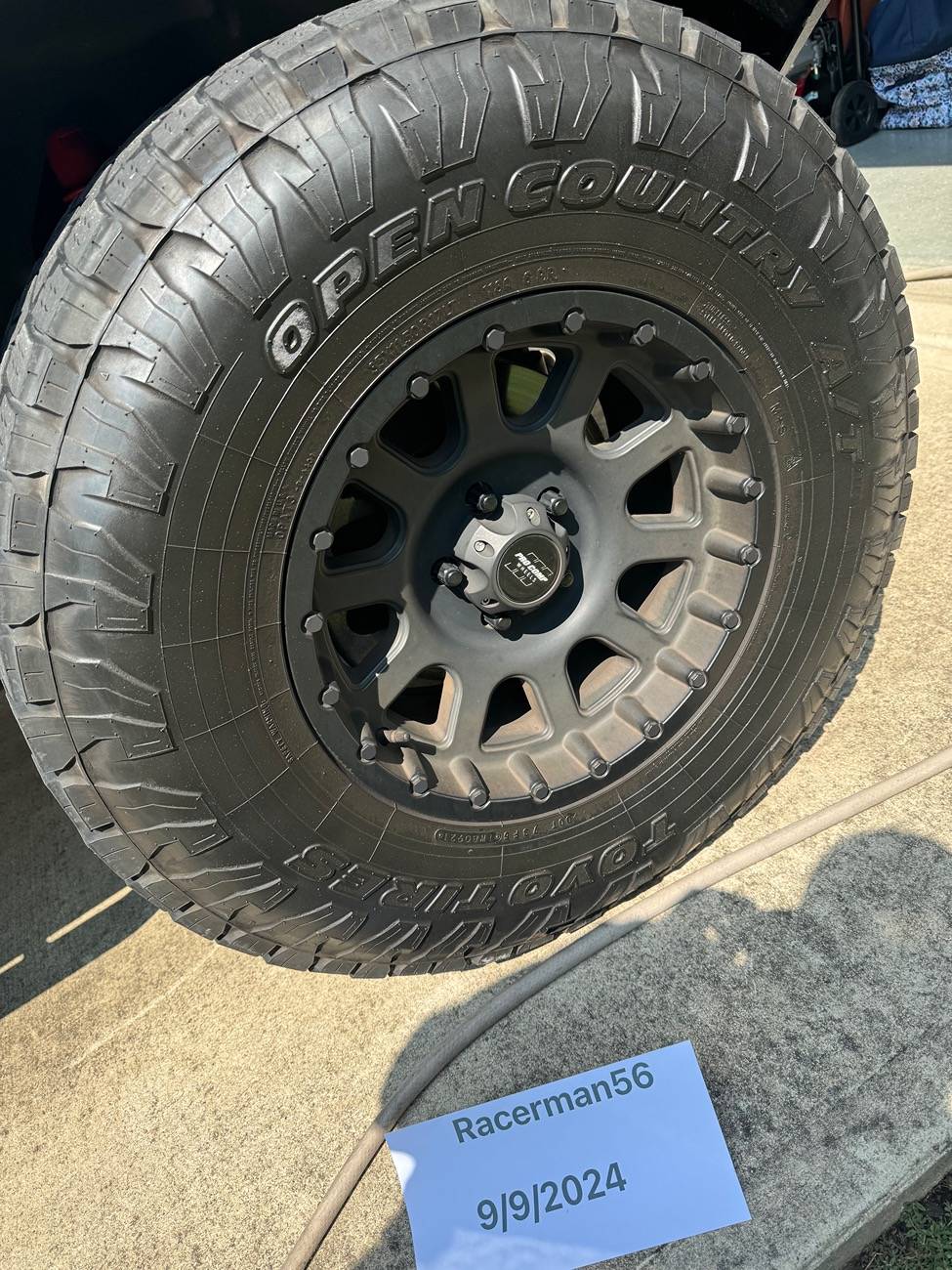 Jeep Gladiator Procomp wheels w Toyo Open Country A/T (35x11.5x17) IMG_5788.JPG