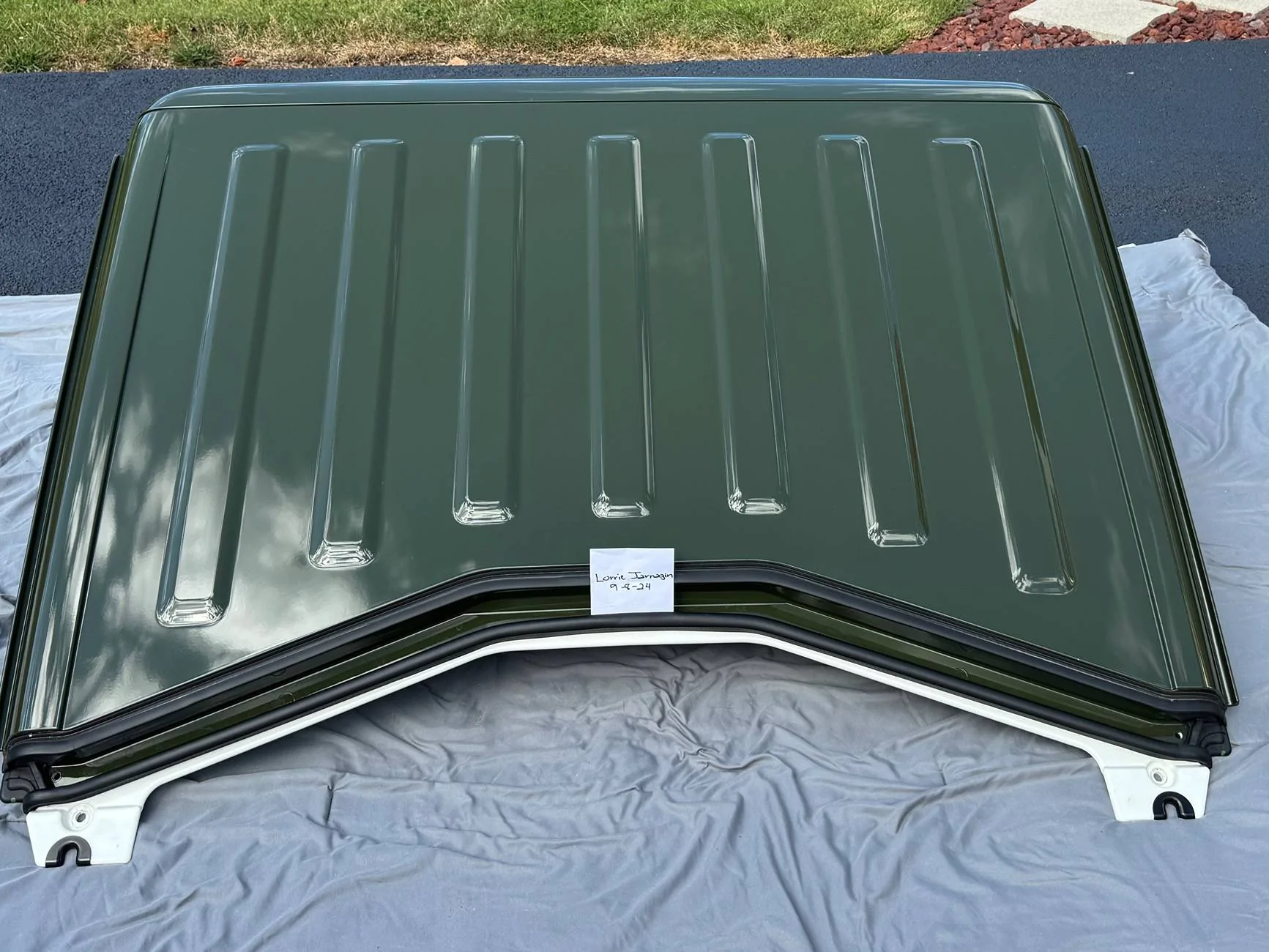 Jeep Gladiator 2021 Jeep Gladiator sarge green hardtop IMG_7333