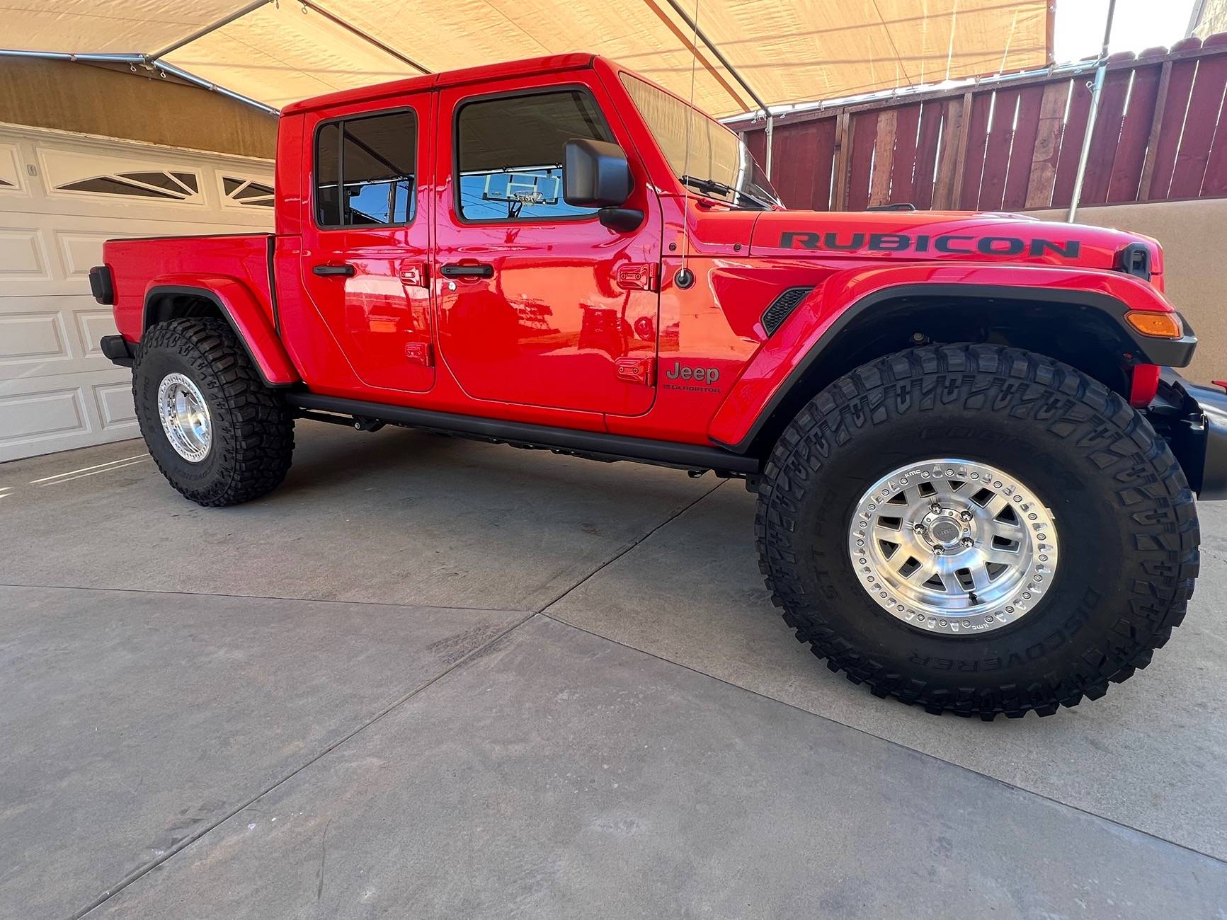 Jeep Gladiator How much lift do I need to run 40s? IMG_5926