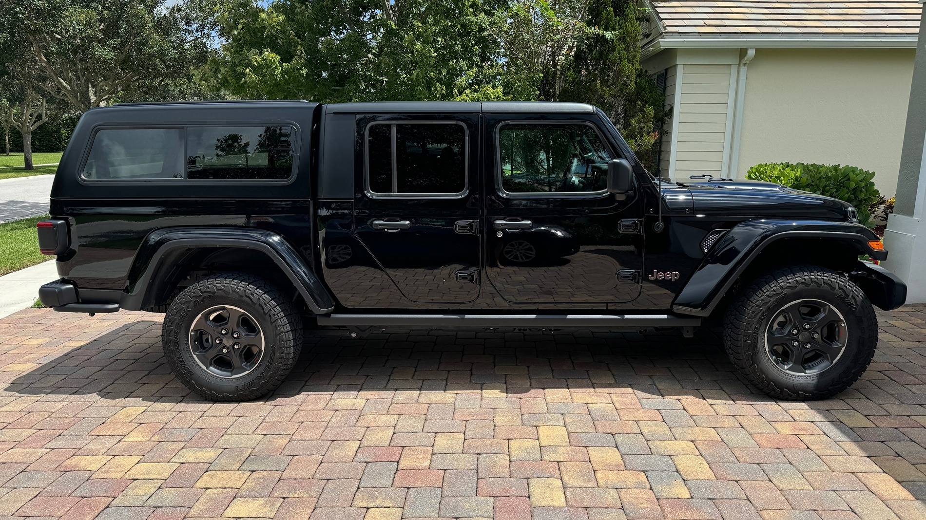 Jeep Gladiator 2023 Jeep Gladiator Rubicon IMG_2658.JPEG