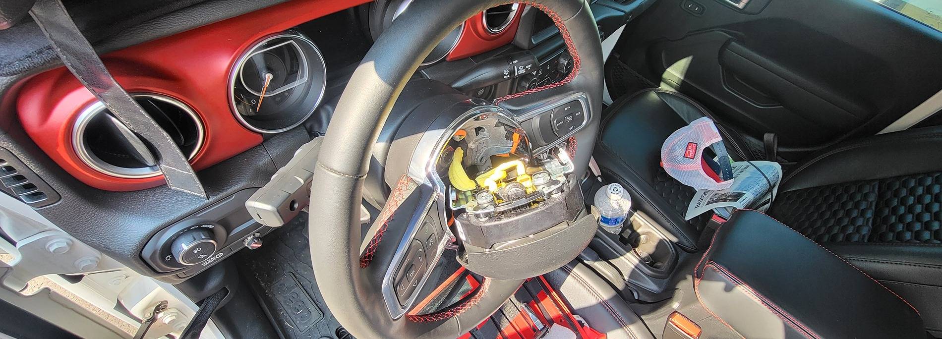 Jeep Gladiator Adaptive Cruise Control (ACC) with Stop: Post-Factory Installation 1000034841