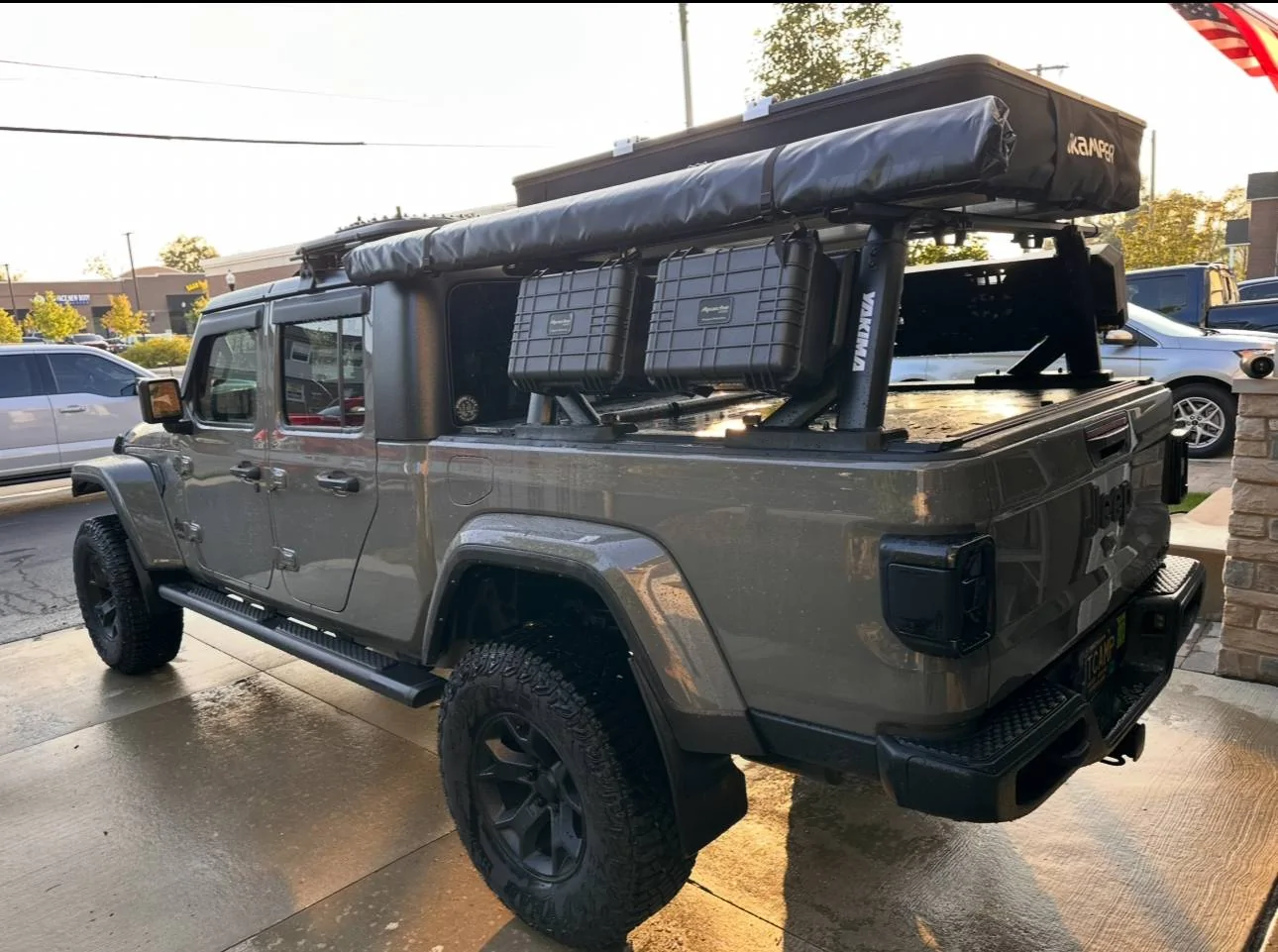 Jeep Gladiator T-Slot bed rack/crossbars IMG_0912