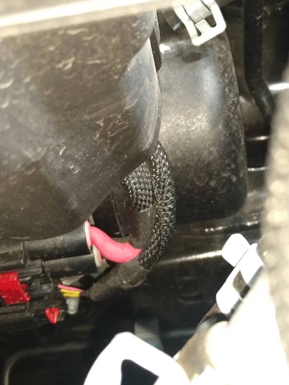 Jeep Gladiator US investigating 781K Jeeps over underhood fire reports (Wrangler & Gladiator) -- power steering pump electrical connector issue 861F734A-52C3-42D9-858C-7D0AD3820DFA