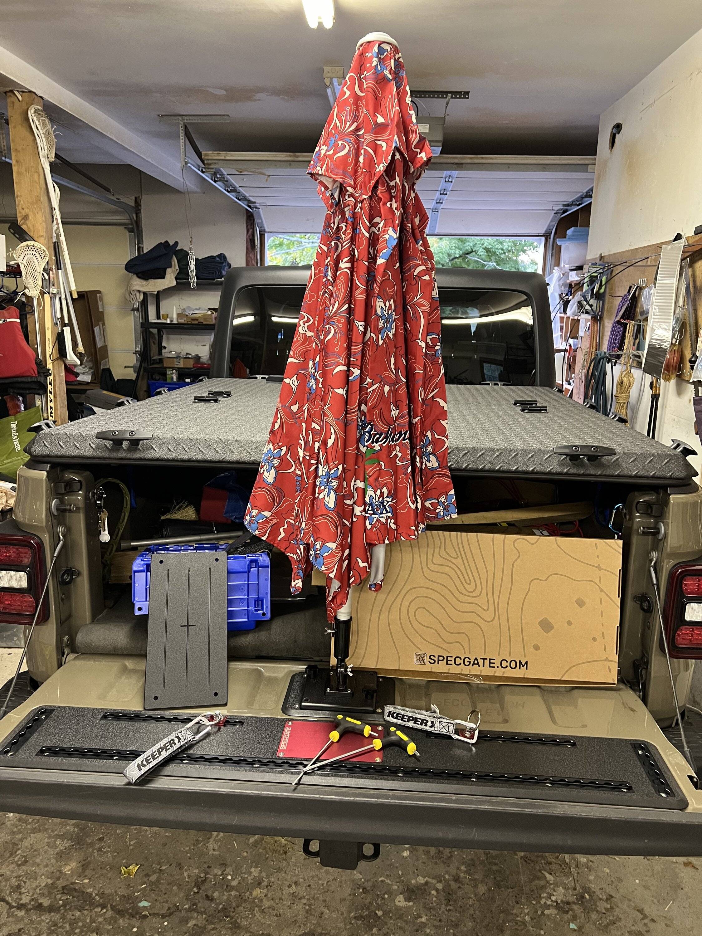 Jeep Gladiator SpecGate. Tailgate Tiedowns IMG_6756