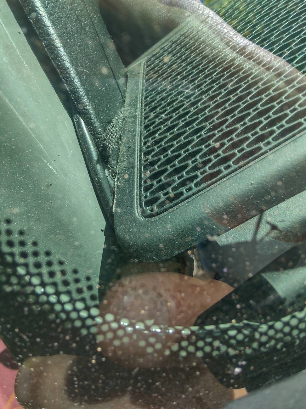 Jeep Gladiator Installed the Wolfbox G930, no visor issues IMG_20240912_101614637_HDR