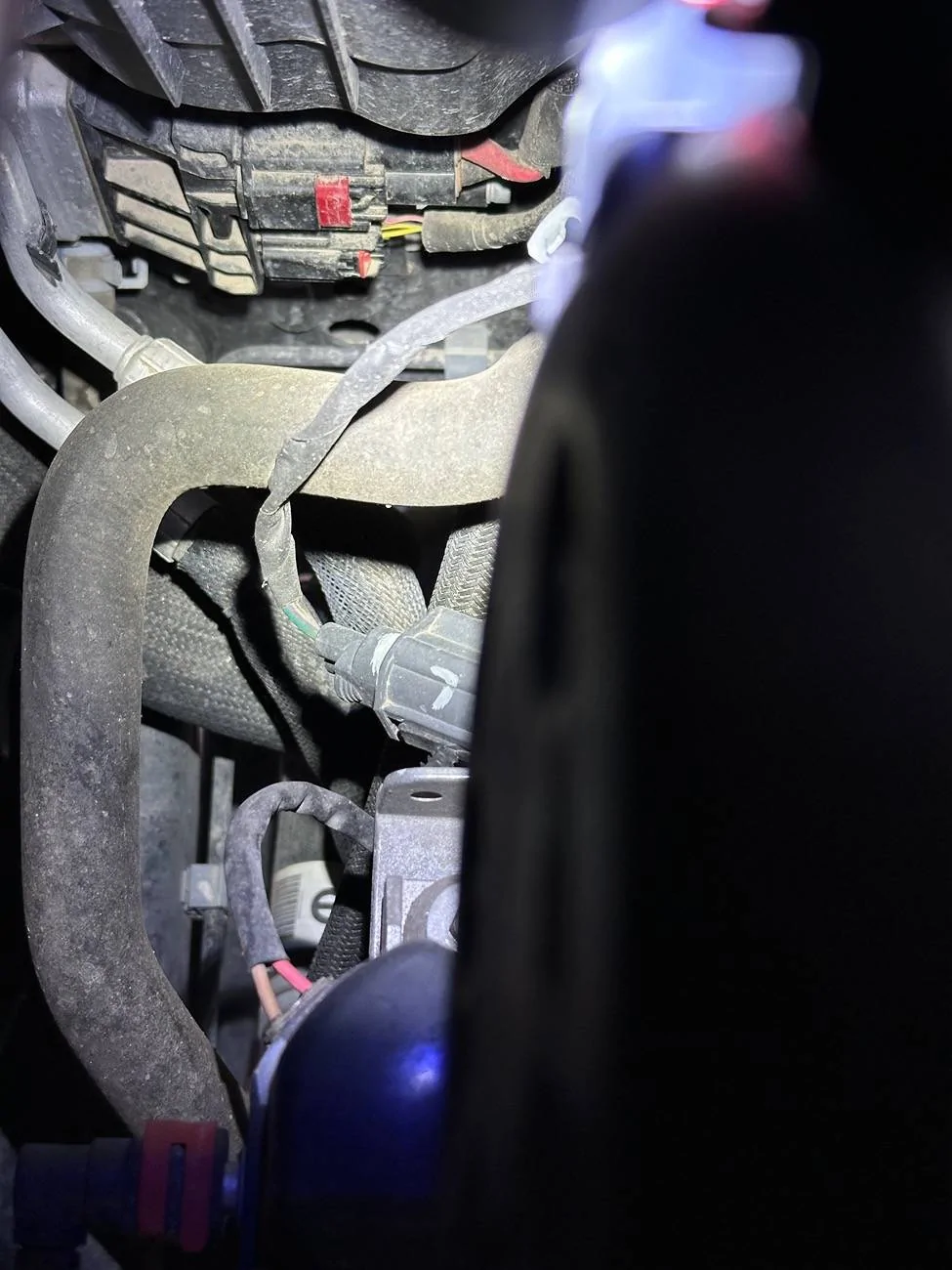 Jeep Gladiator US investigating 781K Jeeps over underhood fire reports (Wrangler & Gladiator) -- power steering pump electrical connector issue IMG_2360