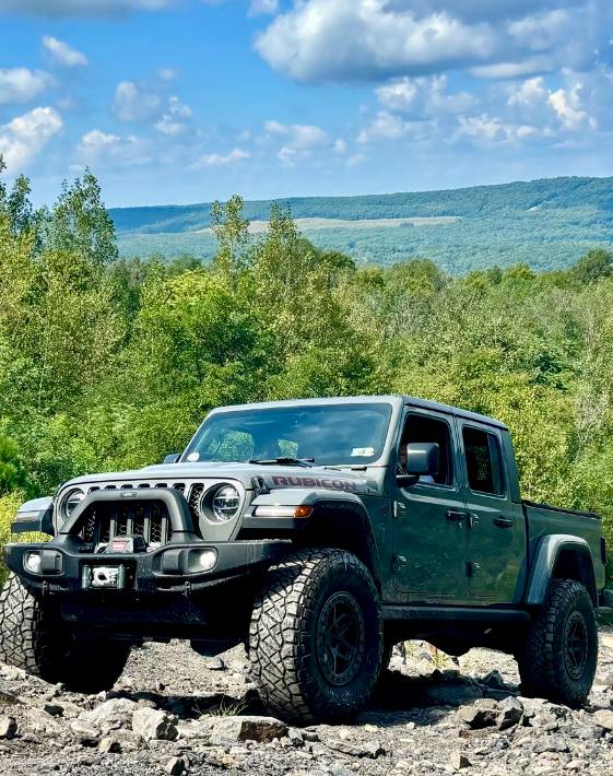 Jeep Gladiator Show Us Your Bumpers! IMG_5220
