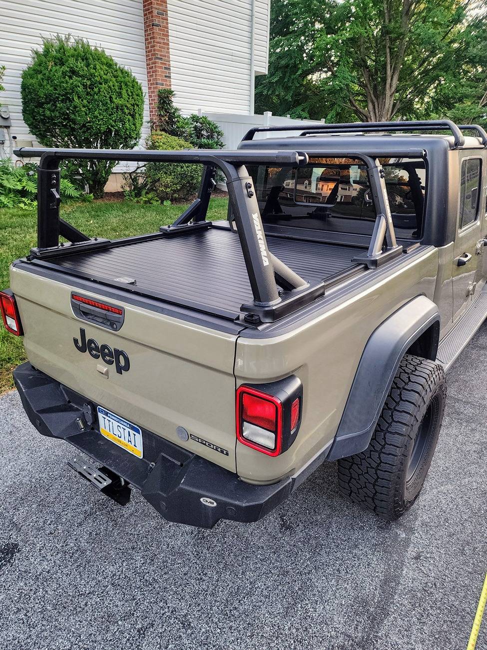 Jeep Gladiator New to roof top tents 20240701_201925