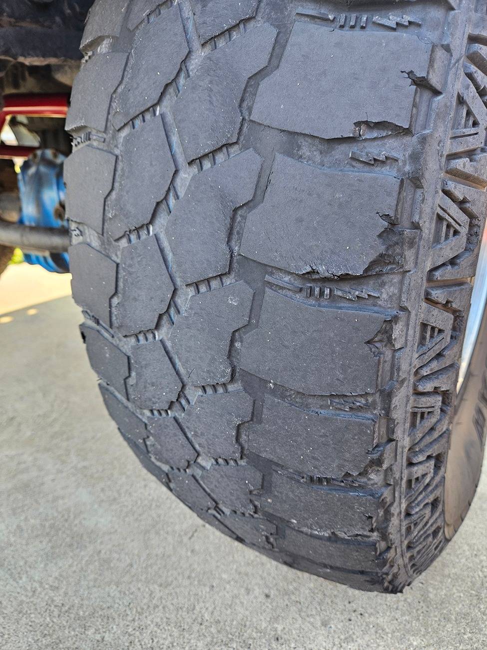 Jeep Gladiator Looking for new 37" tires. 20240914_091709