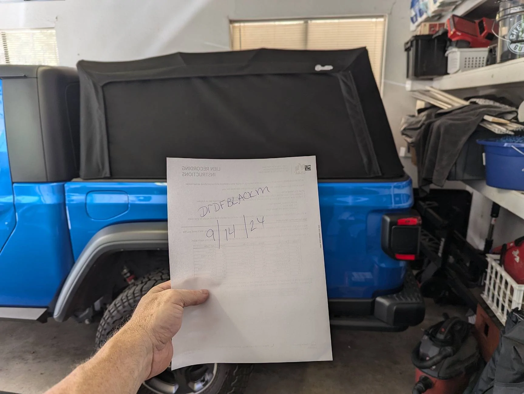 Jeep Gladiator Bestop Supertop in Black Twill Gladiator2to
