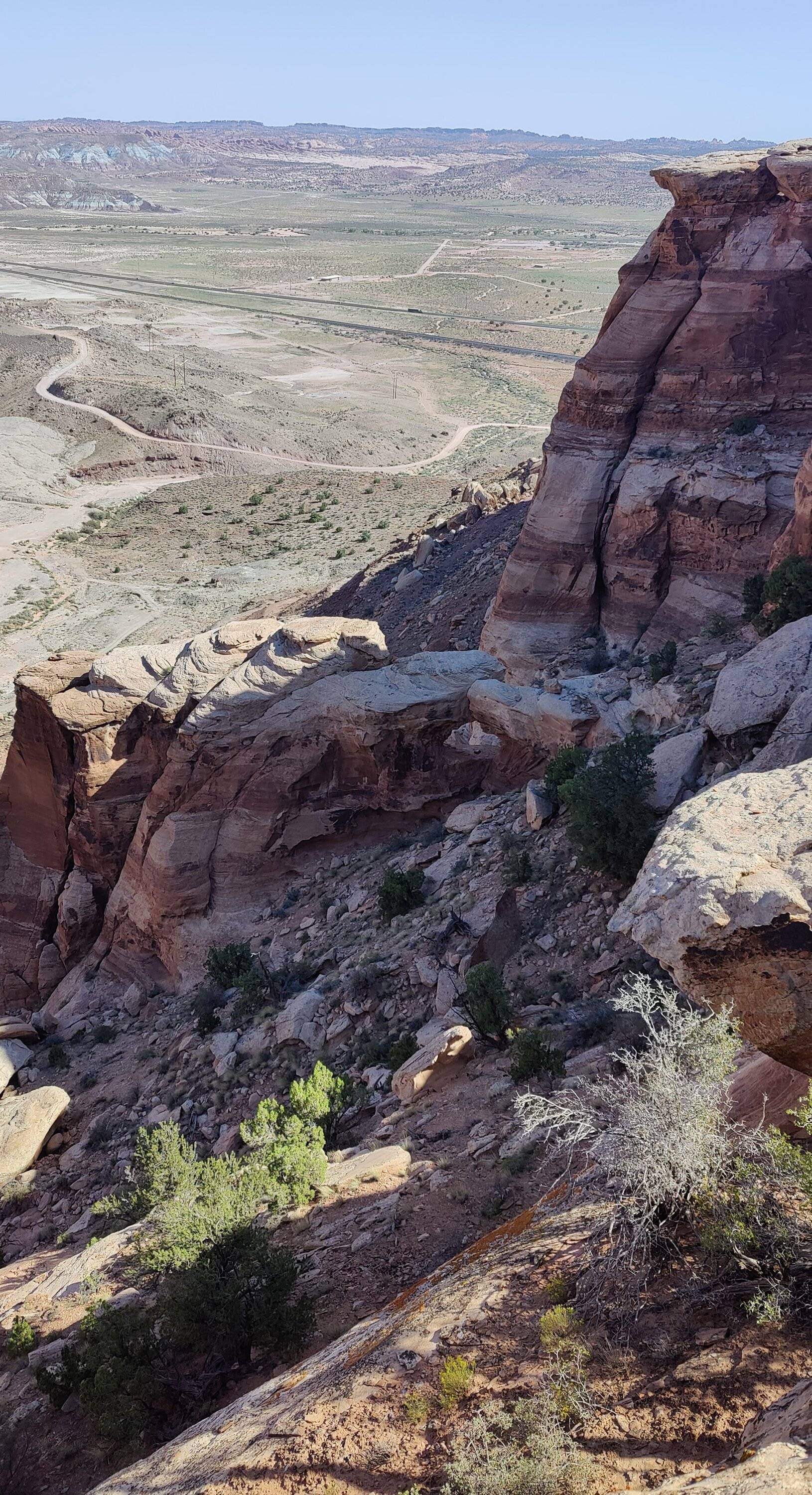 Jeep Gladiator Red Rock 4-Wheelers Trail of the Month September 2024 – 7 Mile Rim 7CorralArch