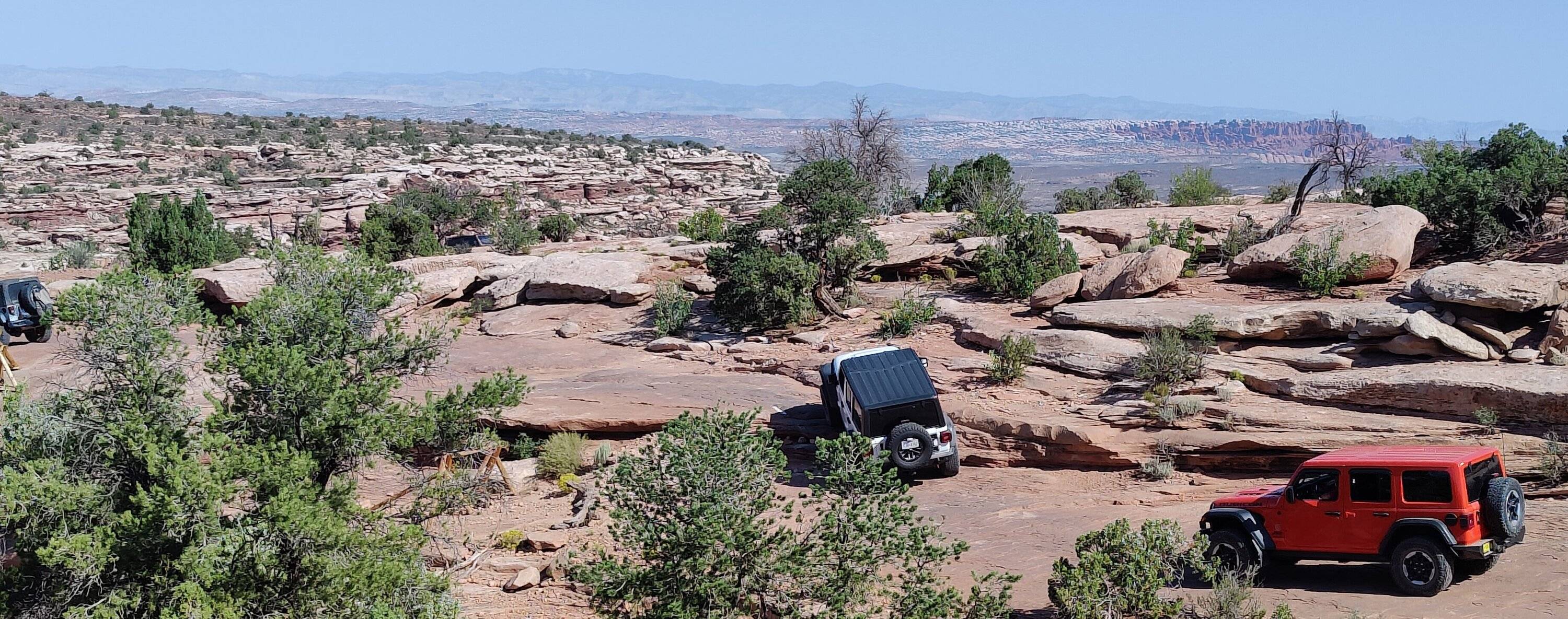 Jeep Gladiator Red Rock 4-Wheelers Trail of the Month September 2024 – 7 Mile Rim 7Ledge1