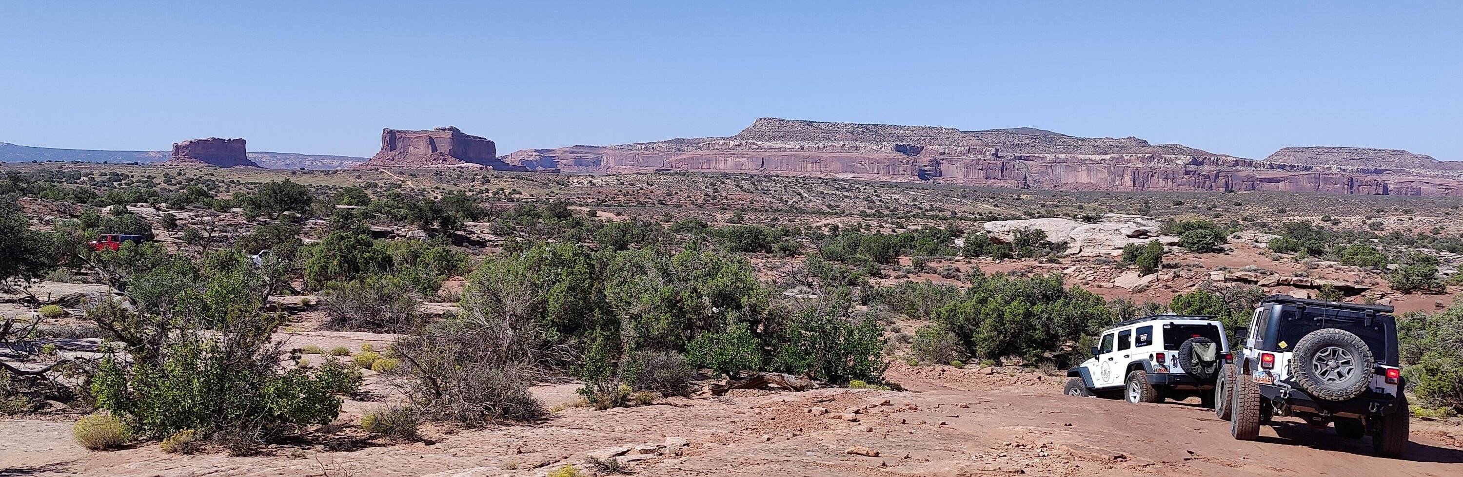 Jeep Gladiator Red Rock 4-Wheelers Trail of the Month September 2024 – 7 Mile Rim 7MonMer