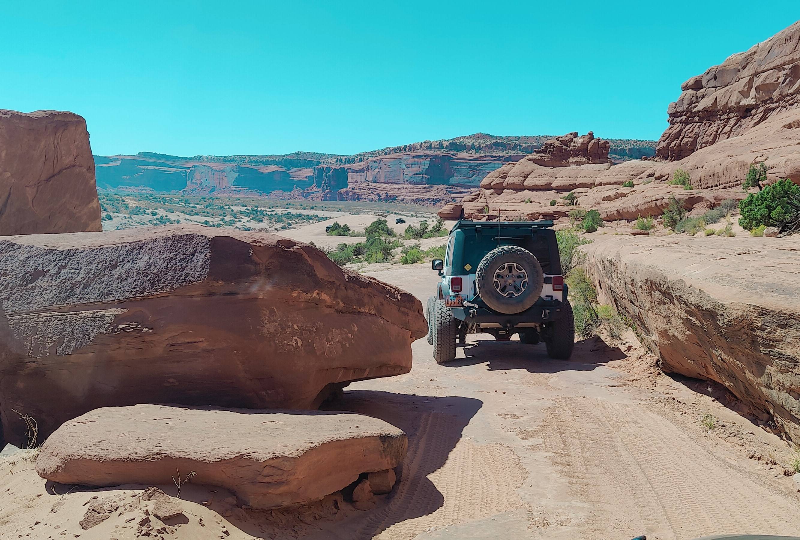 Jeep Gladiator Red Rock 4-Wheelers Trail of the Month September 2024 – 7 Mile Rim 7Toast2
