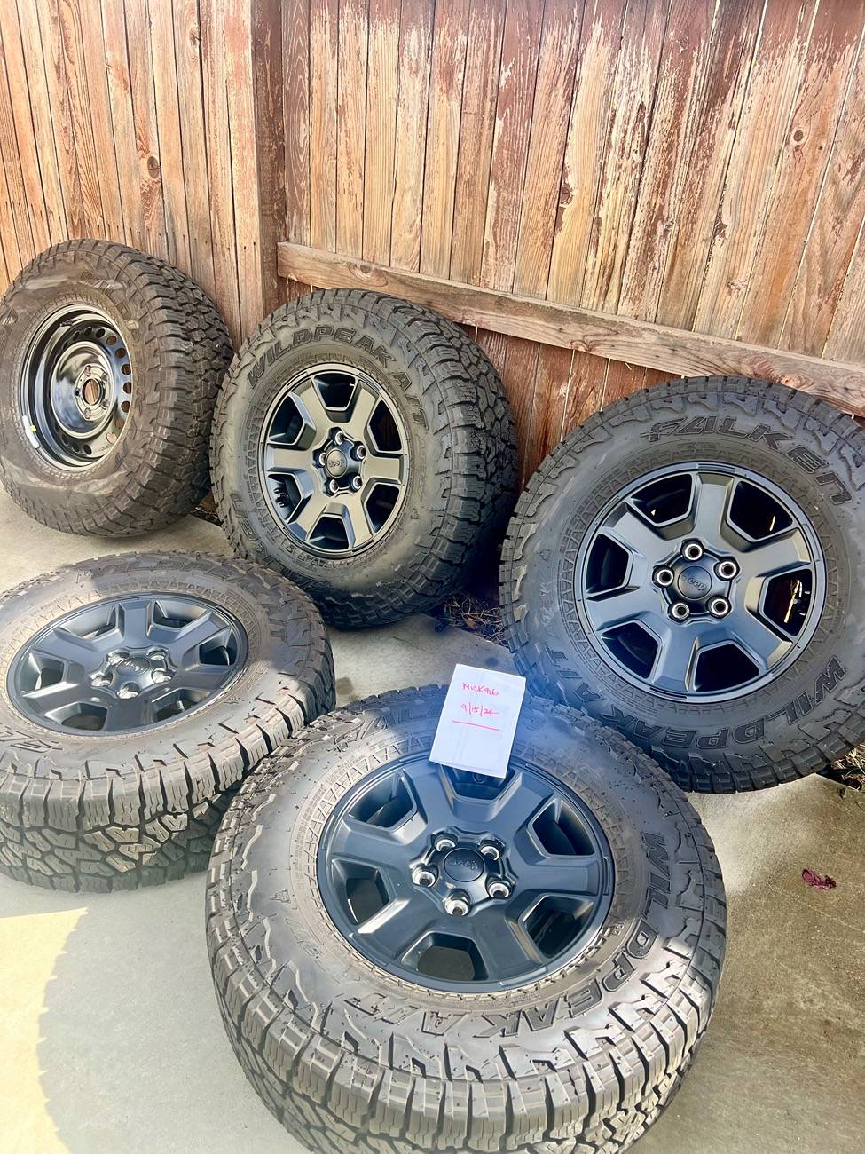 Jeep Gladiator Takeoff Mojave wheels IMG_8264