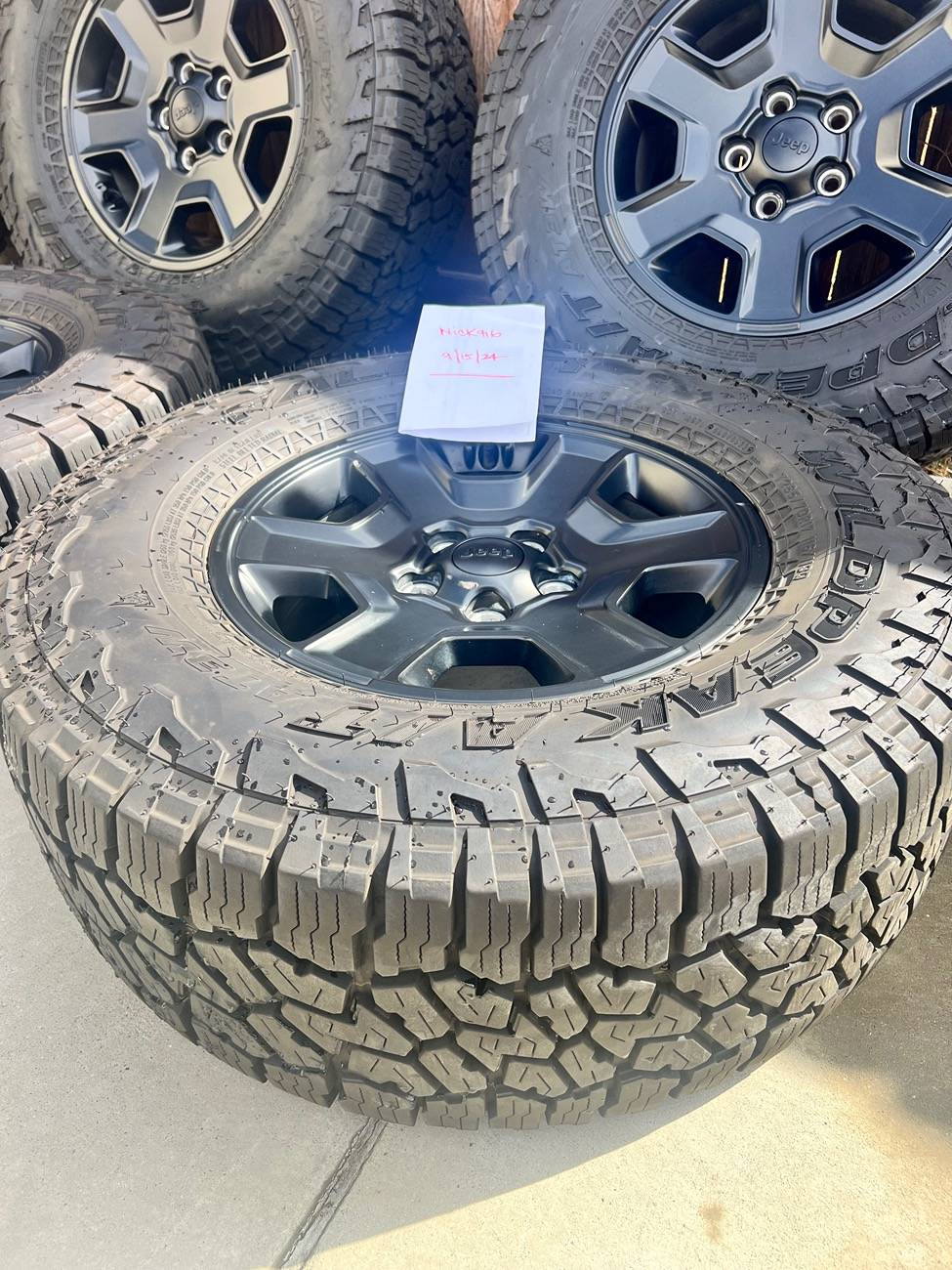 Jeep Gladiator Takeoff Mojave wheels IMG_8265