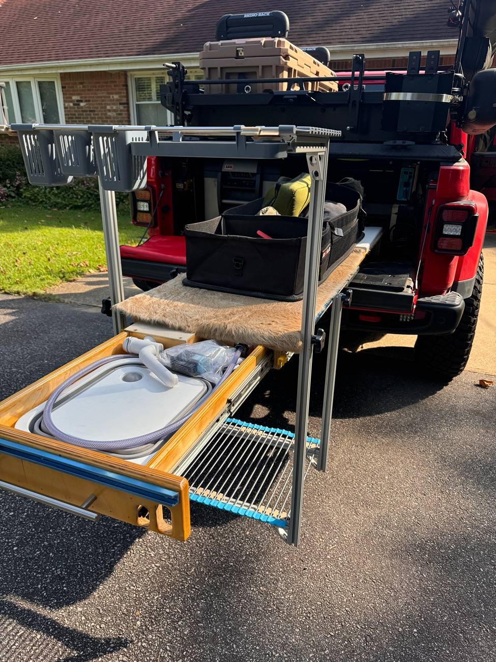 Jeep Gladiator DIY Slide Out w/ Sink IMG_4794