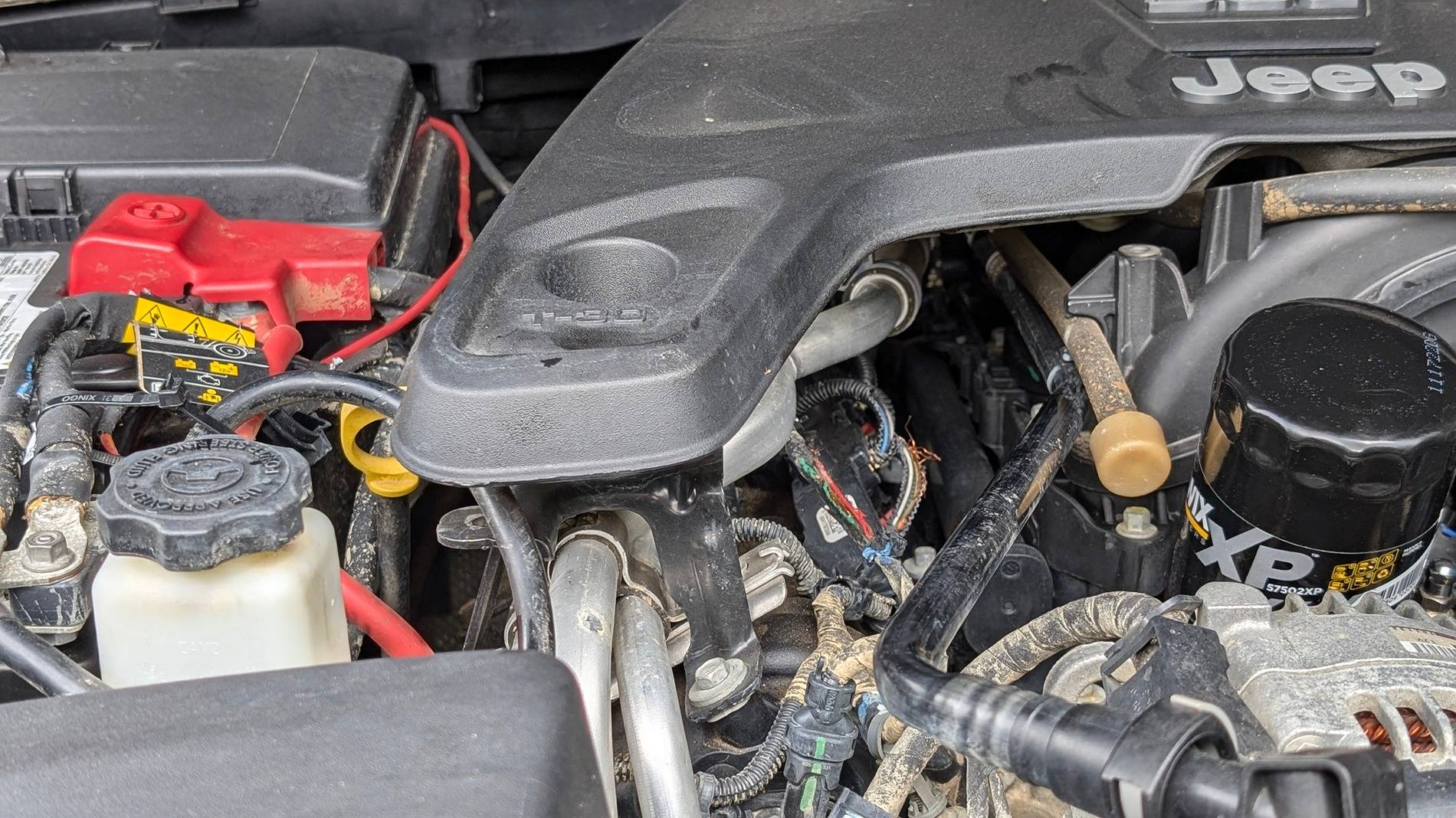 Jeep Gladiator US investigating 781K Jeeps over underhood fire reports (Wrangler & Gladiator) -- power steering pump electrical connector issue PXL_20240915_140620495.RAW-01.MP.COVER