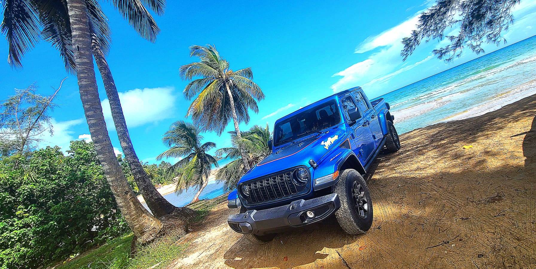 Jeep Gladiator At the beach 99f72cf2-63cb-45db-8458-0d672fff9335