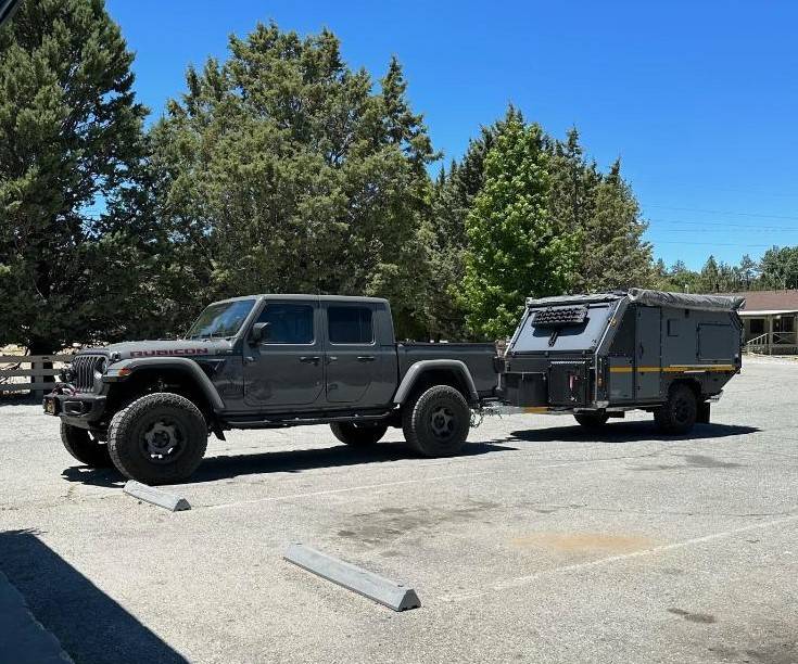 Jeep Gladiator Any 2020 Gladiator Owners Still Here? UEV 490