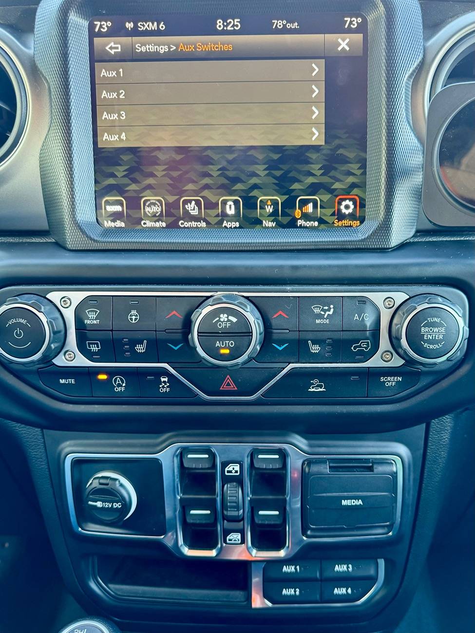 Jeep Gladiator Mopar Auxiliary Switch Bank Installed IMG_8327