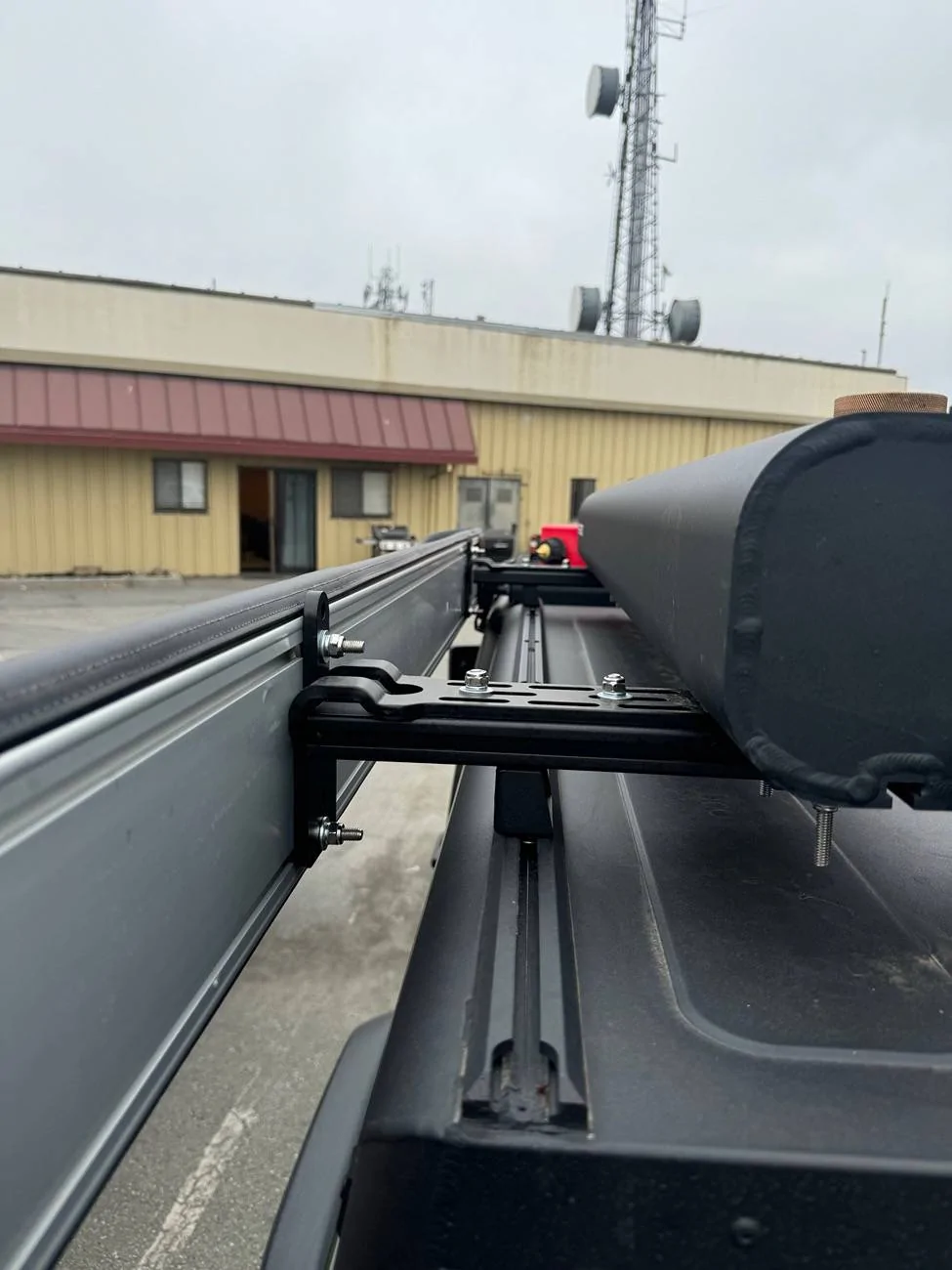 Jeep Gladiator Alu-Cab Contour Canopy Roll Call - not Camper IMG_1791