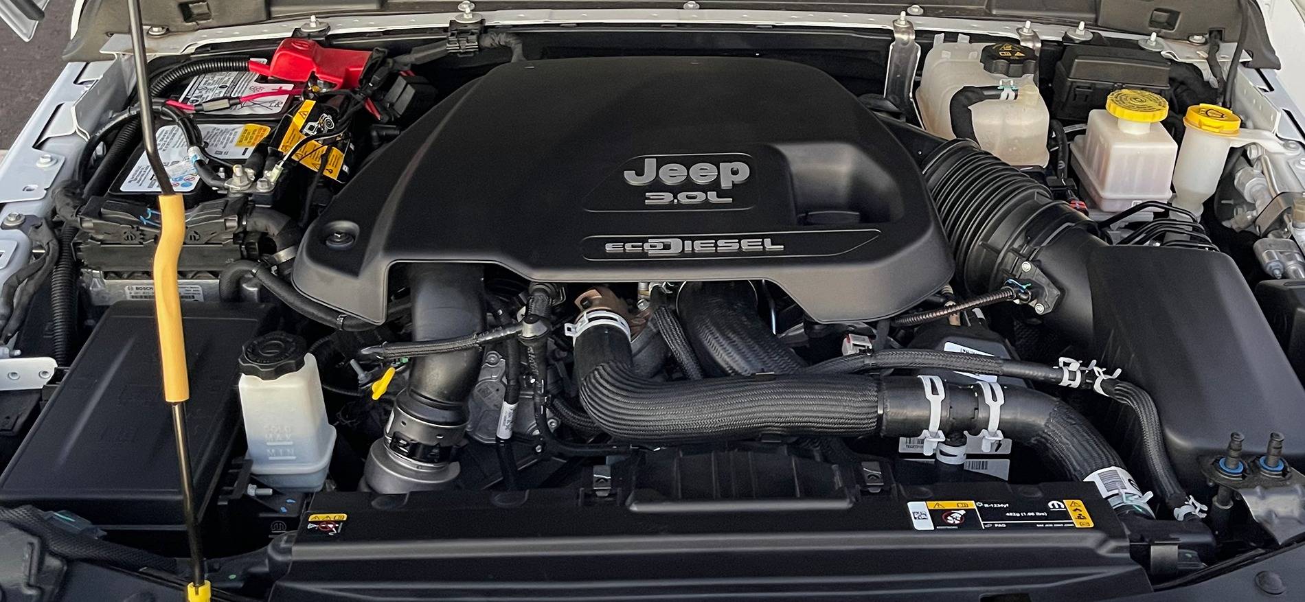 Jeep Gladiator 2022 Jeep Gladiator Rubicon Diesel, UD 60s IMG_1959