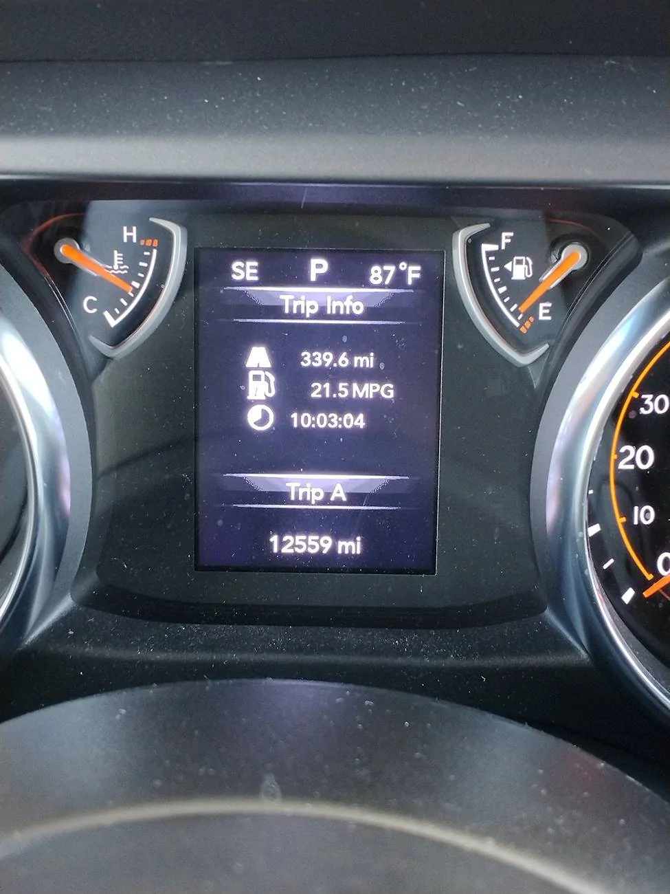 Jeep Gladiator My experience with 315/70r17's on Max Tow 1000000961