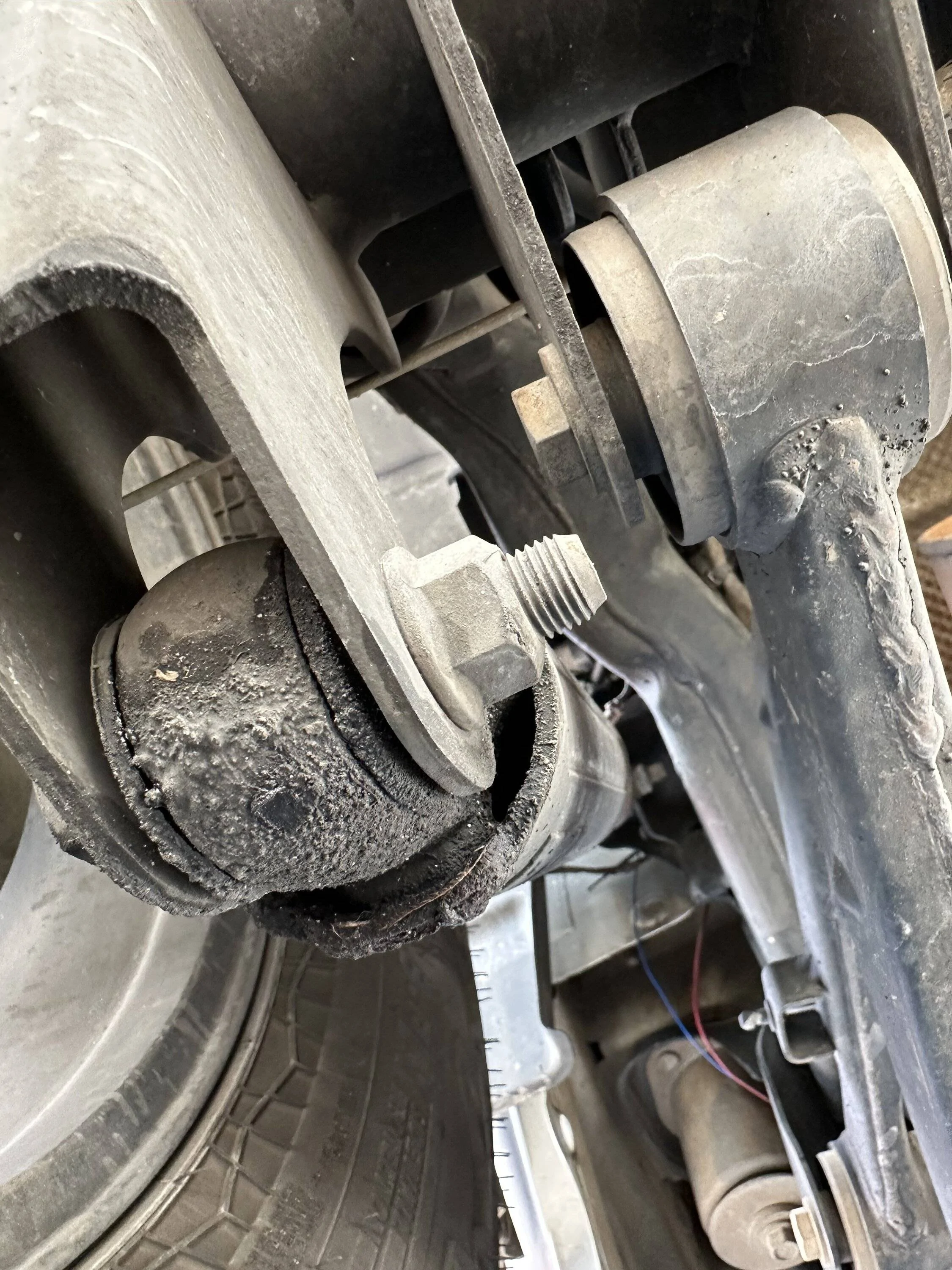 Jeep Gladiator Blown rear shock? IMG_7824