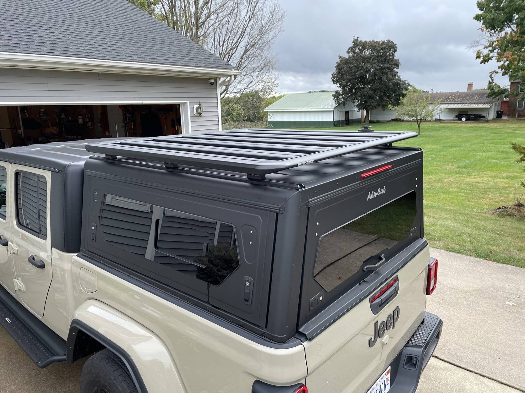 Jeep Gladiator Alu-Cab Contour Canopy Roll Call - not Camper thumbnail_IMG_2989