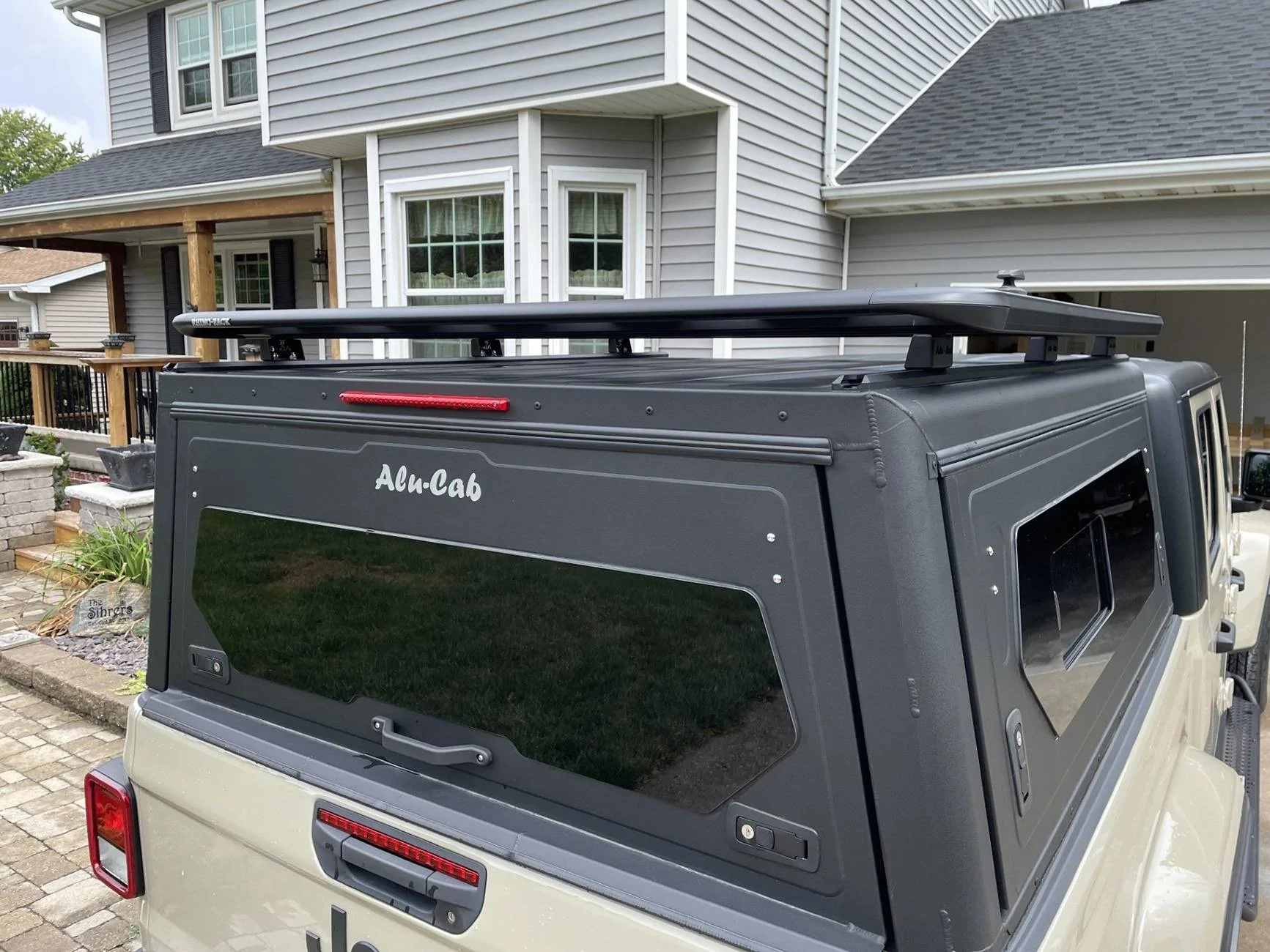 Jeep Gladiator Alu-Cab Contour Canopy Roll Call - not Camper thumbnail_IMG_2990