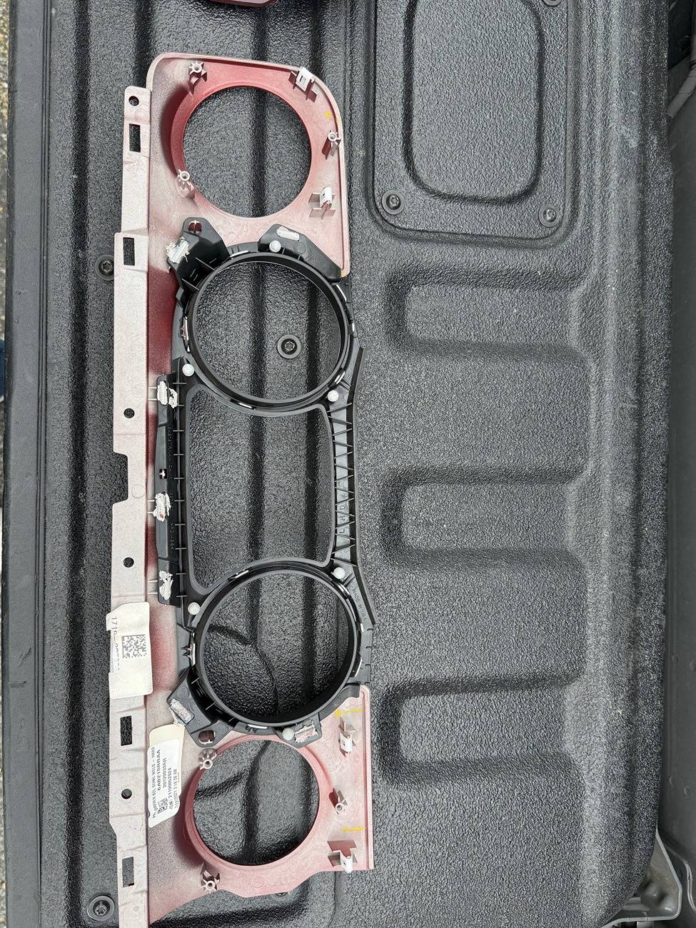 Jeep Gladiator WTS: Jeep JL- JT dash panel Panel