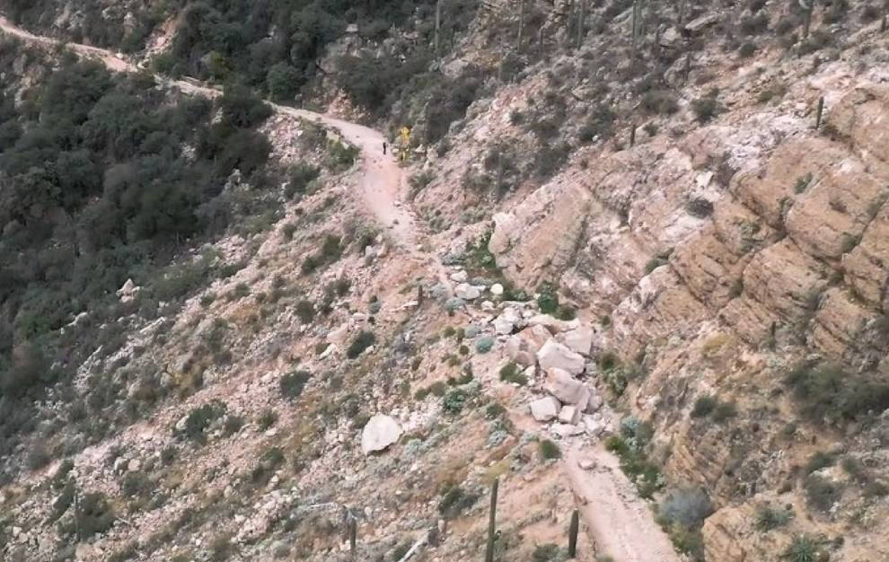 Jeep Gladiator The Apache Trail Re-Opens! 65aae4f350677