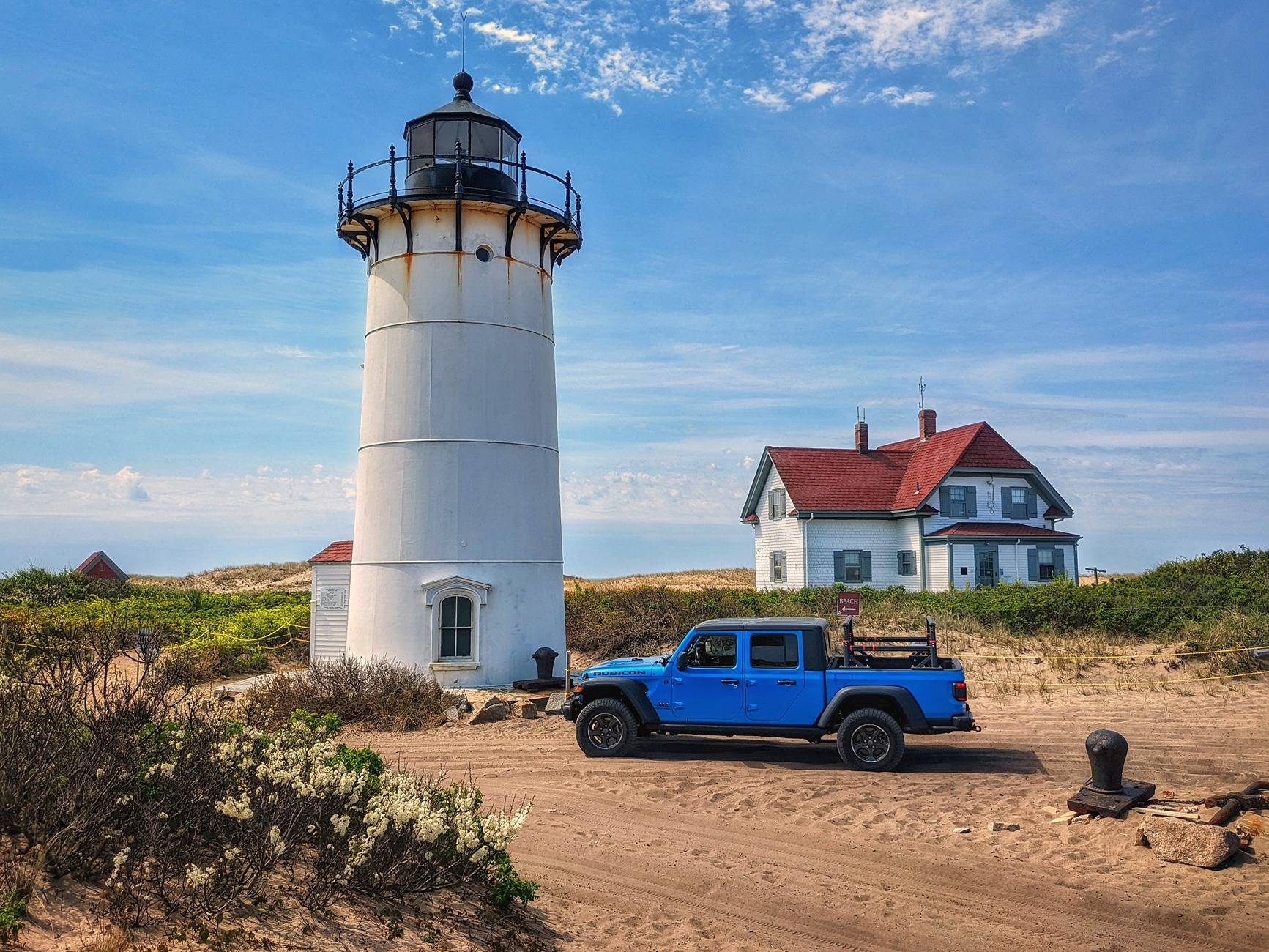 Jeep Gladiator We're in a Beachy Mood!!! Show us your Rig on Sand! PXL_20230513_143407224-01