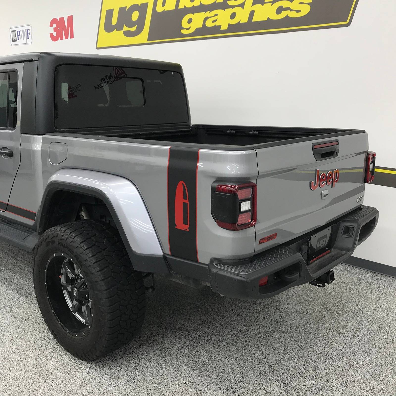 Jeep Gladiator Jeep Gladiator Bedside Vinyl Bands (Underground Graphics) img_0384-