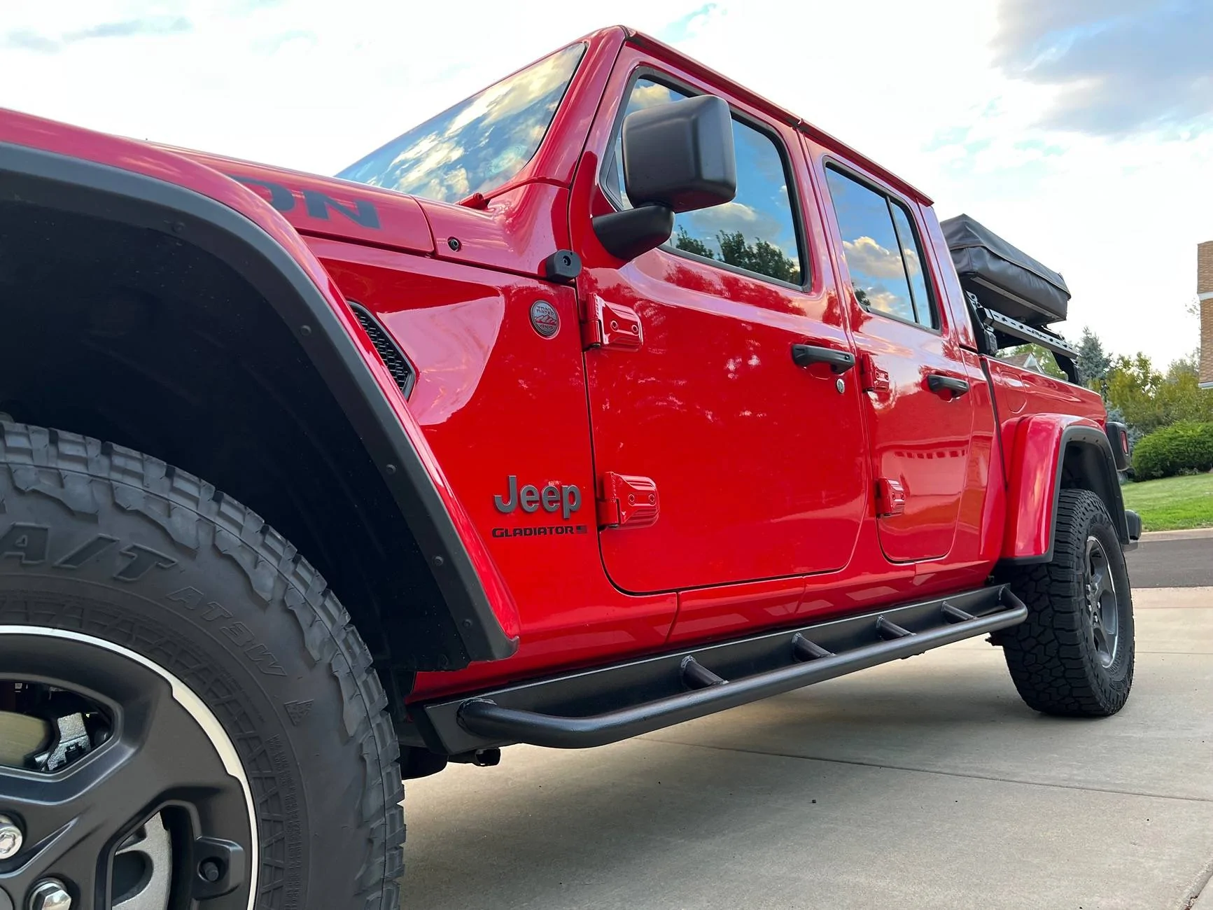 Jeep Gladiator Looking for recommendations on rock sliders IMG_5400