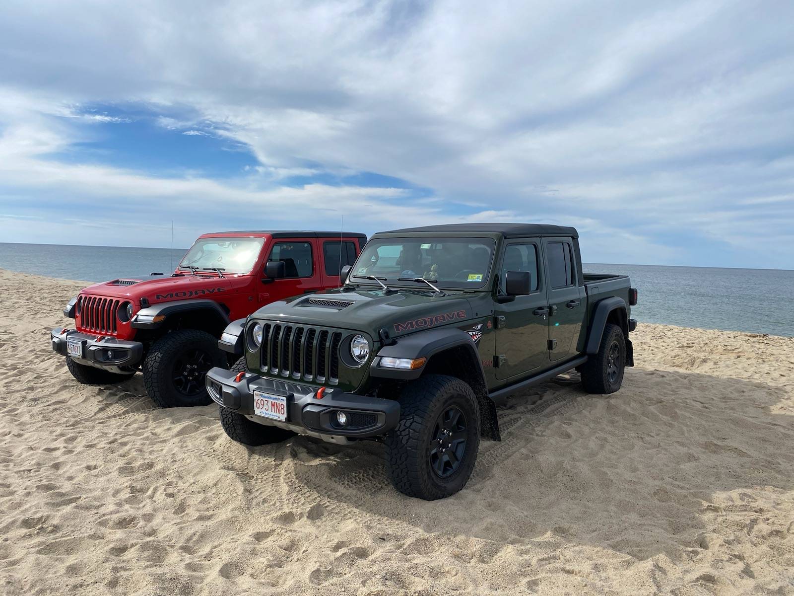 Jeep Gladiator Can anyone ID the size of these RokBlokz mudflaps? capecod01
