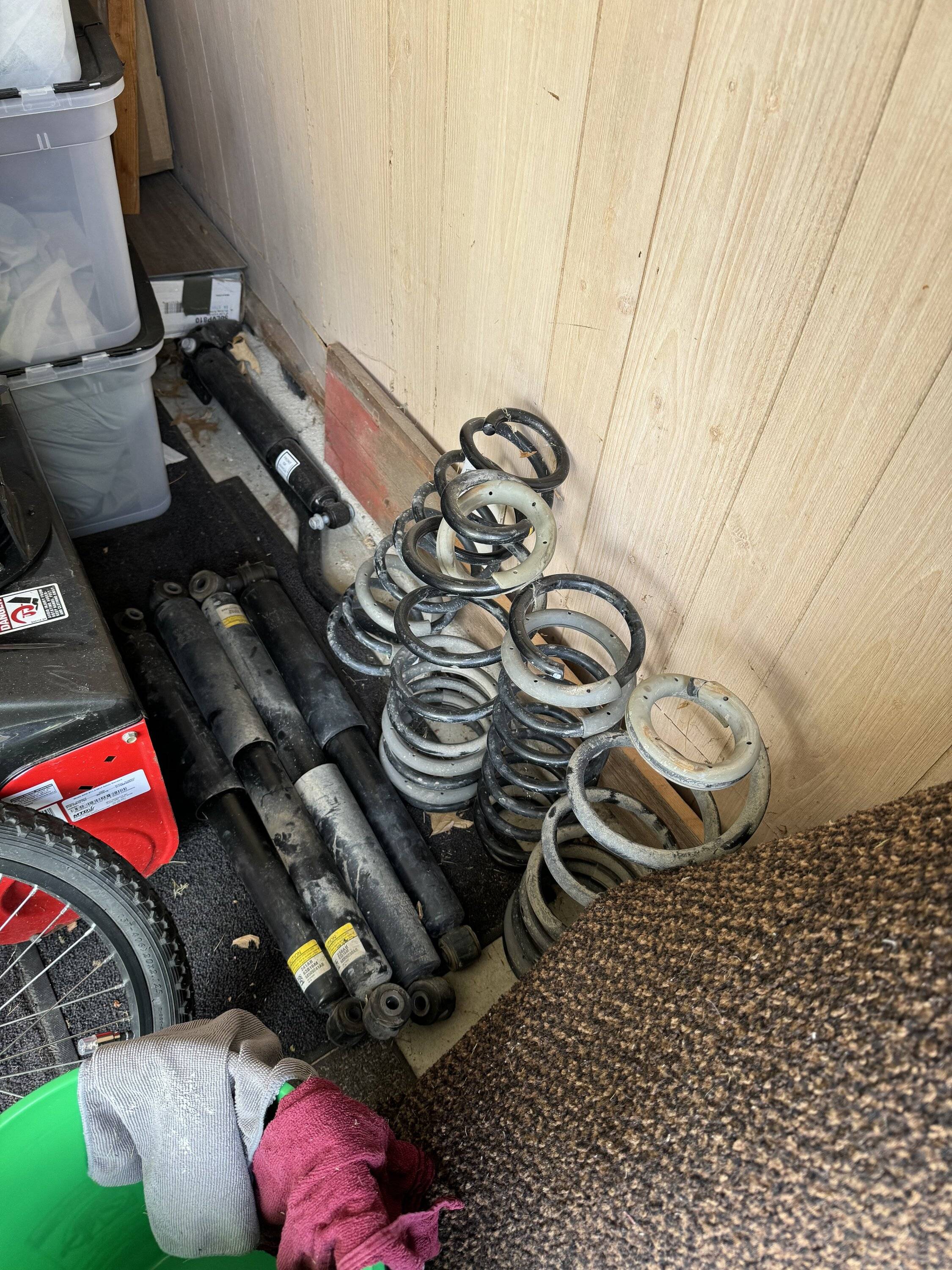 Jeep Gladiator 2021 Sport suspension IMG_0930