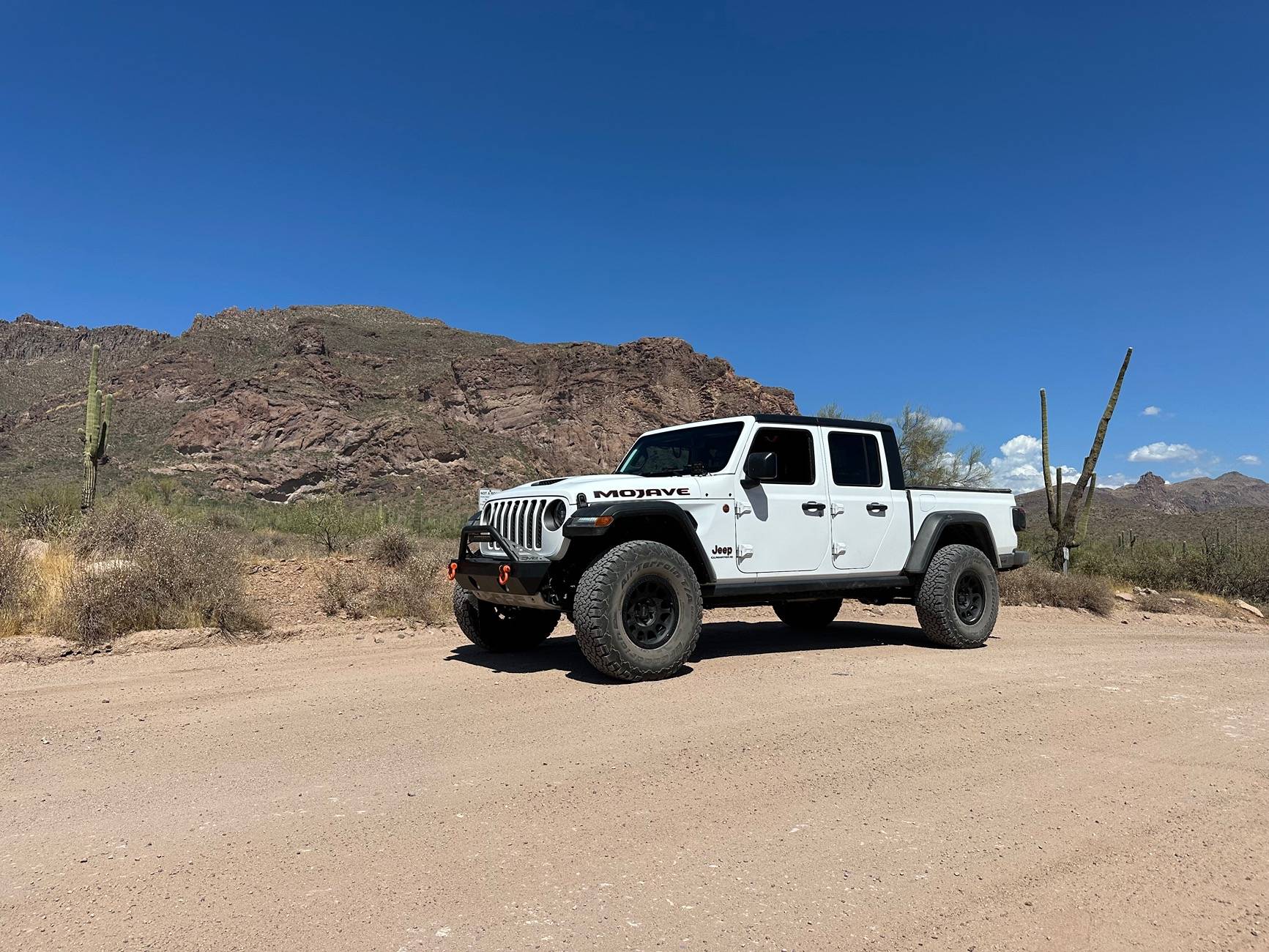 Jeep Gladiator My Mojave Gladiator after AEV lift, 37" BFG tires, Method wheels, LCA, trackbars IMG_4552