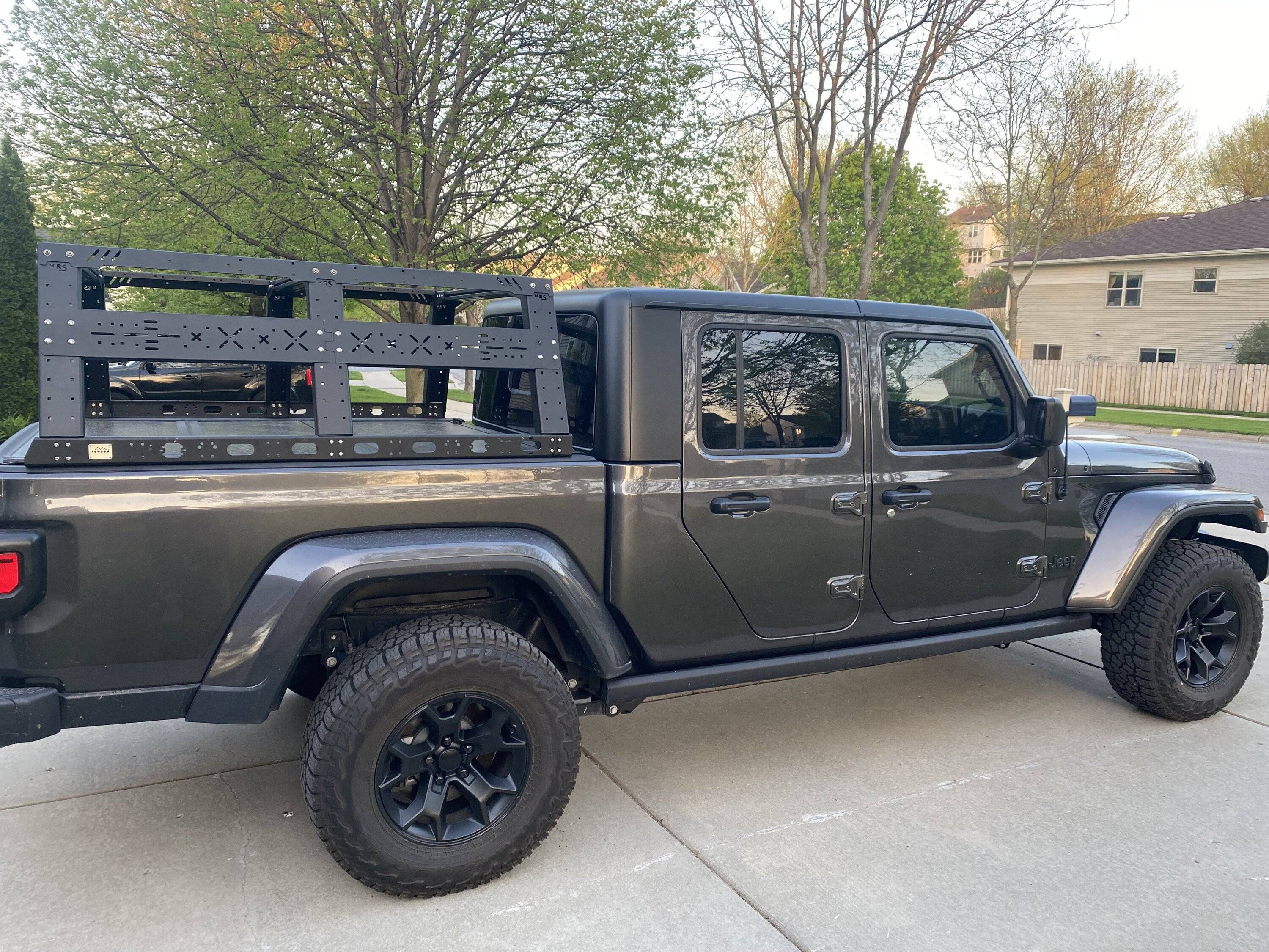 Jeep Gladiator KBVOODOO 22" VRS Bed Rack  ($500) img_3891-jpe