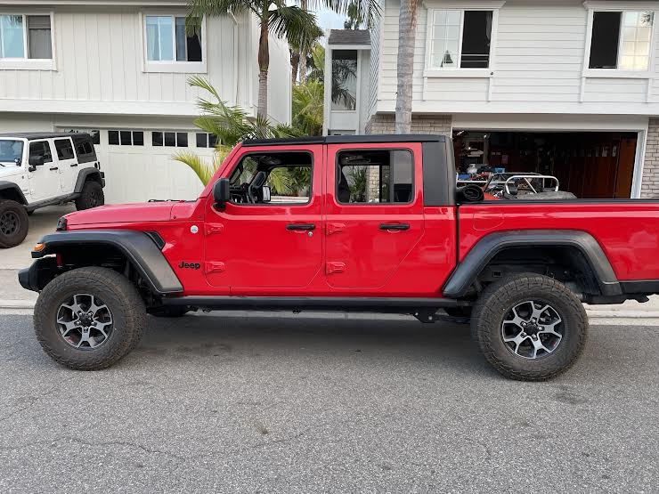Jeep Gladiator Photo Request: 2 inch lift w/ 33inch tires download